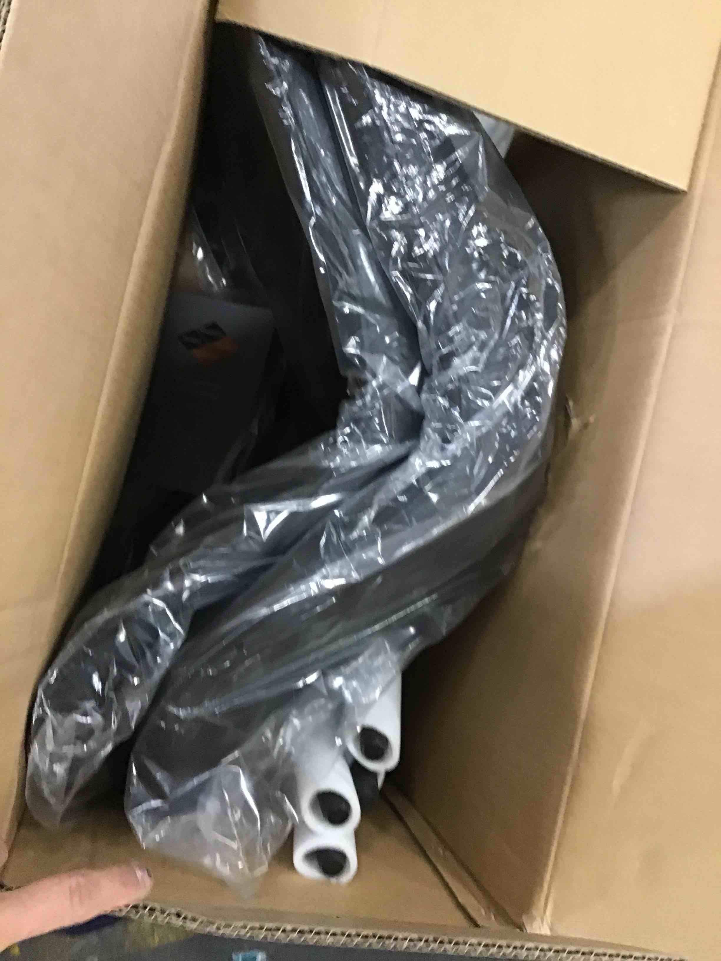 https://s3.amazonaws.com/lotting-images-prod/bidfta/YEL5750041_1711734569026.jpeg