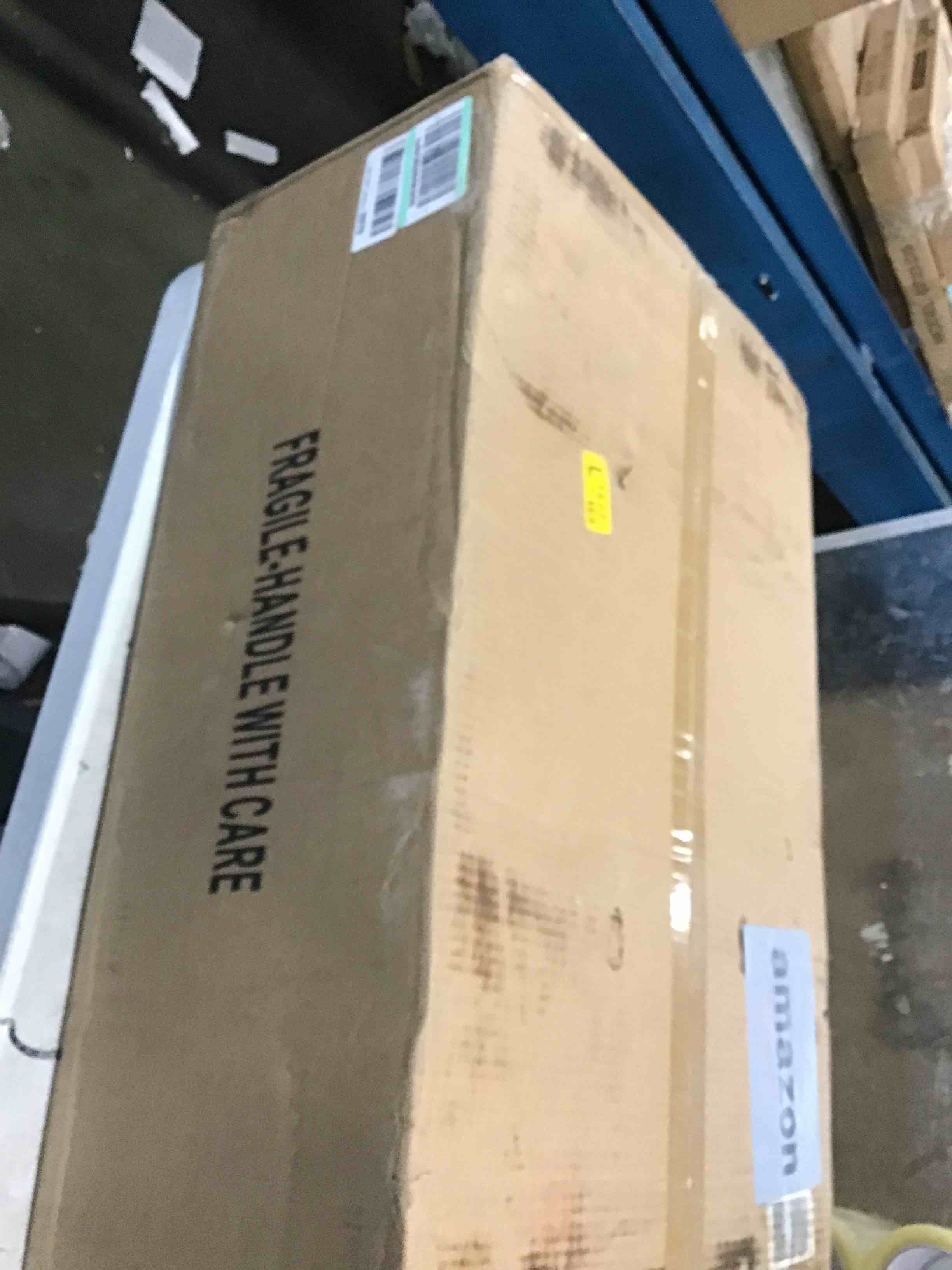 https://s3.amazonaws.com/lotting-images-prod/bidfta/YEL5750637_1711984438271.jpeg