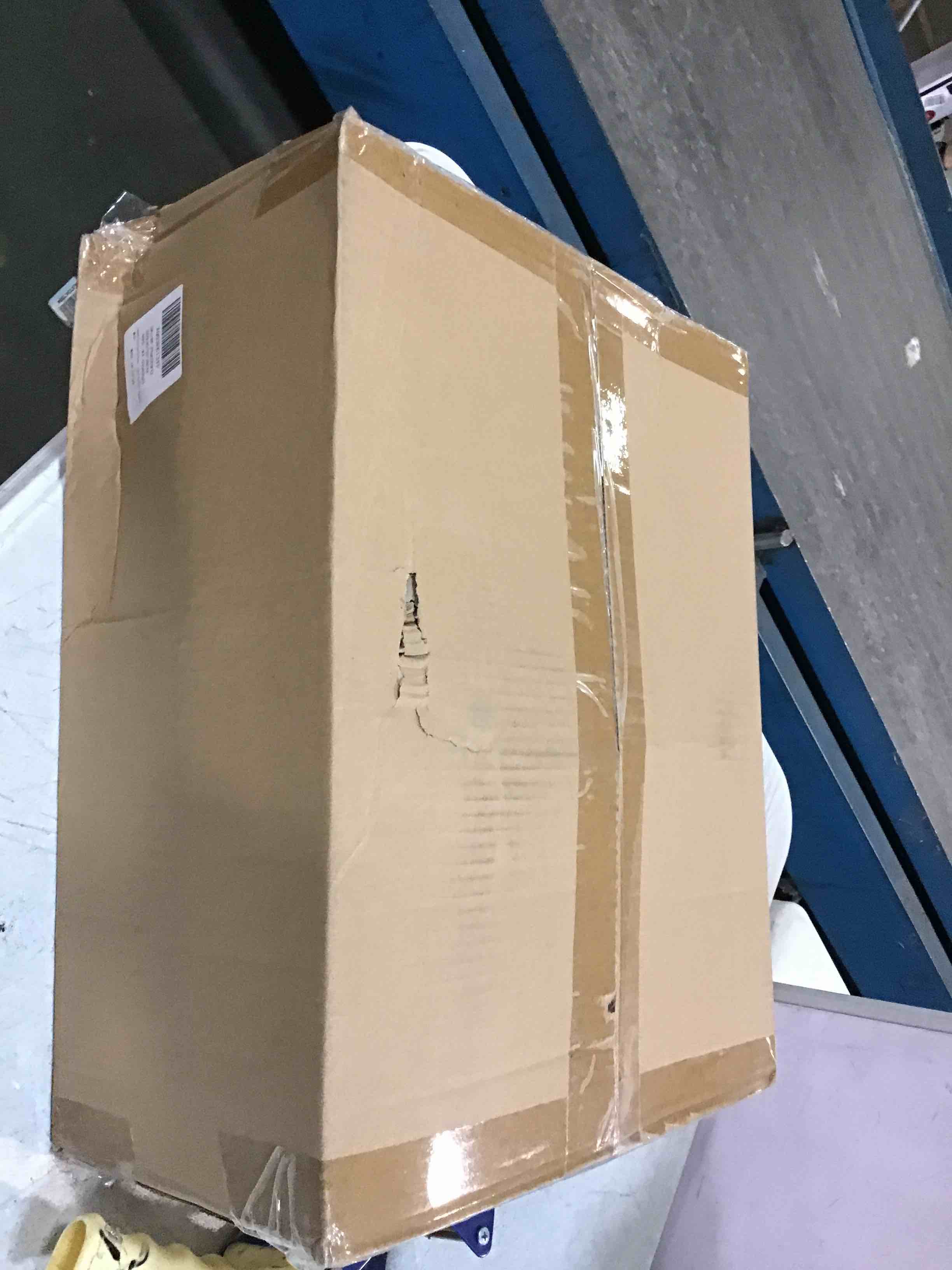 https://s3.amazonaws.com/lotting-images-prod/bidfta/YEL5750843_1712056697776.jpeg