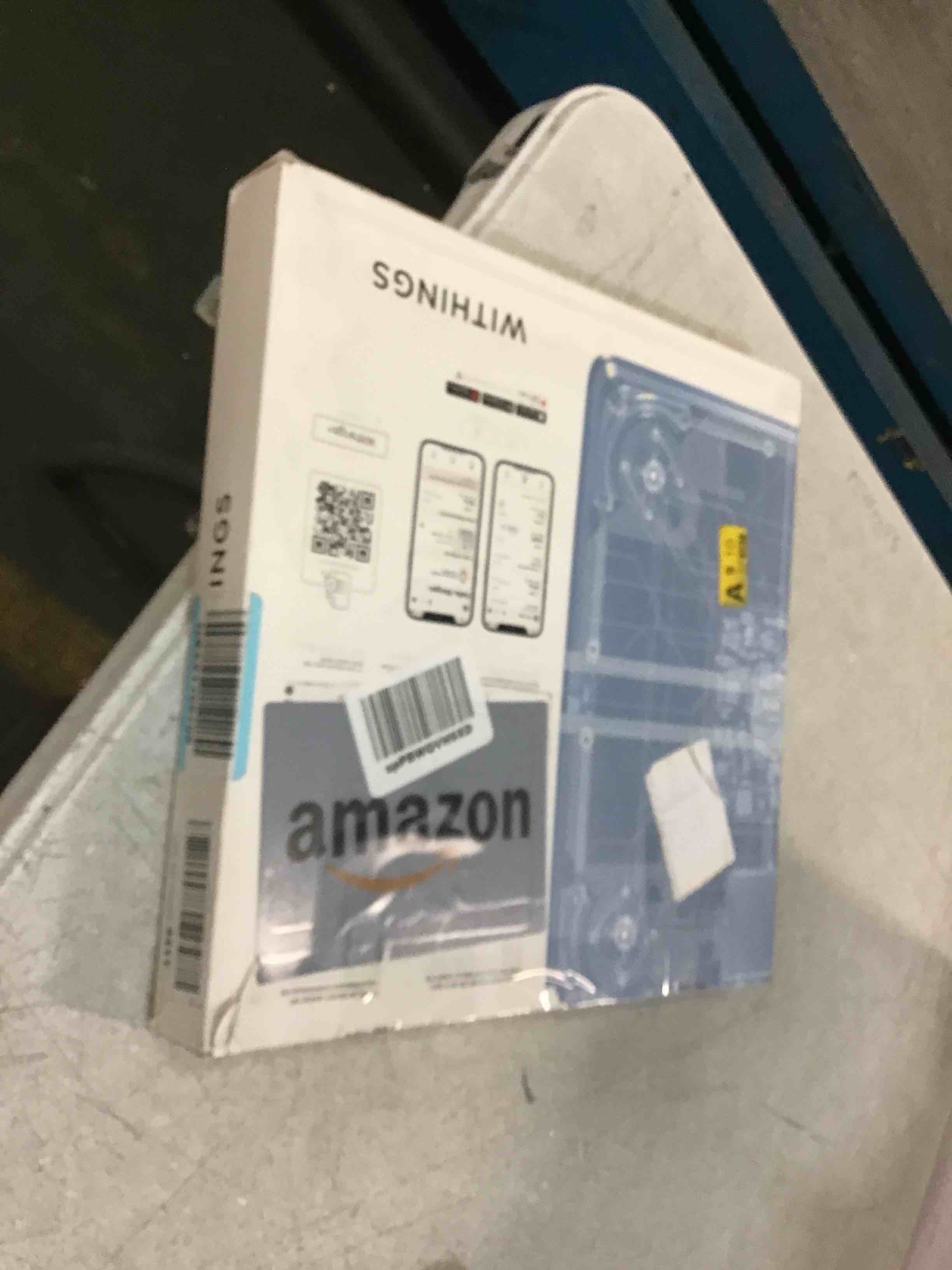 https://s3.amazonaws.com/lotting-images-prod/bidfta/YEL5751433_1712166233168.jpeg