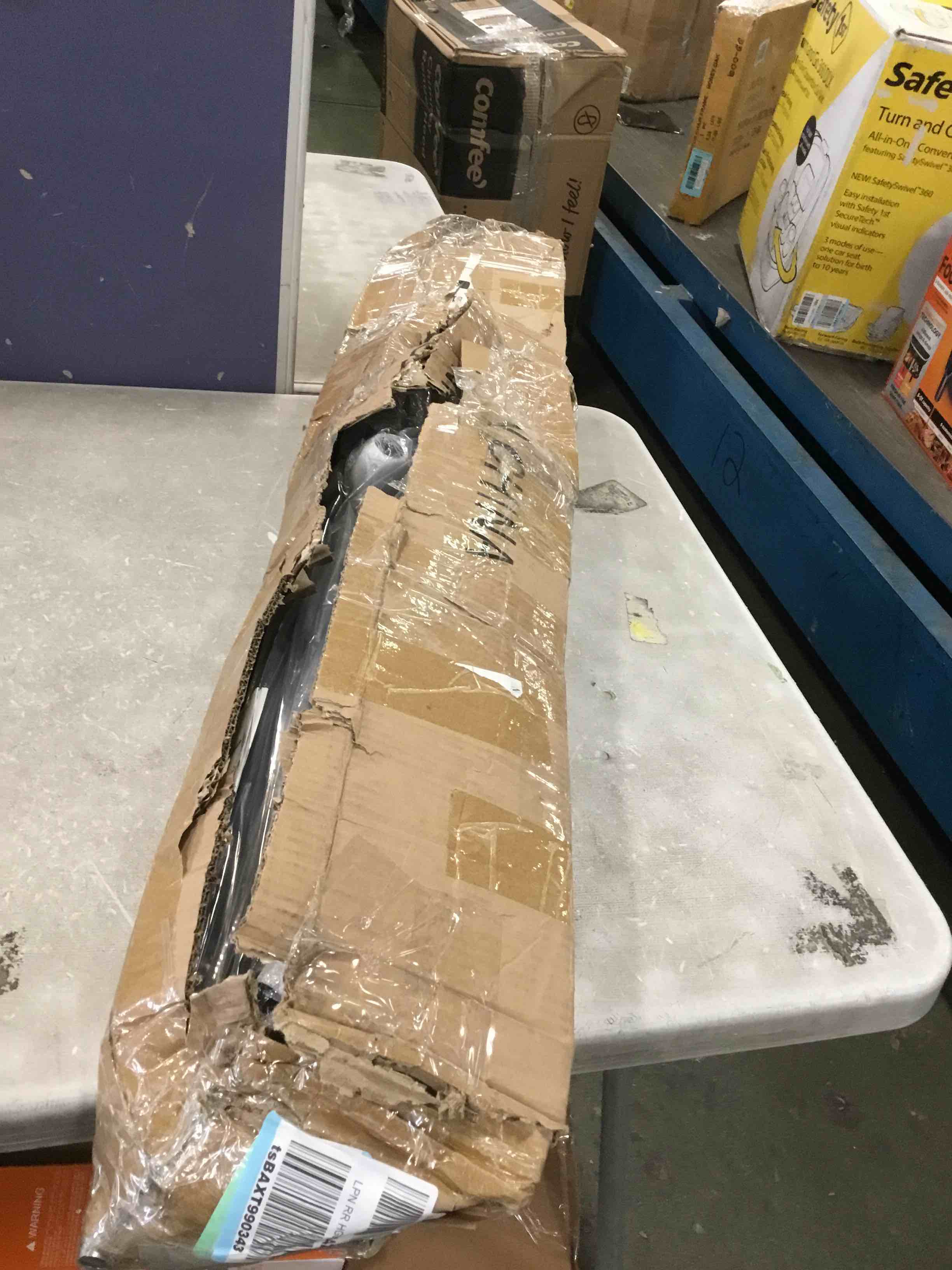 https://s3.amazonaws.com/lotting-images-prod/bidfta/YEL5752352_1712157432202.jpeg