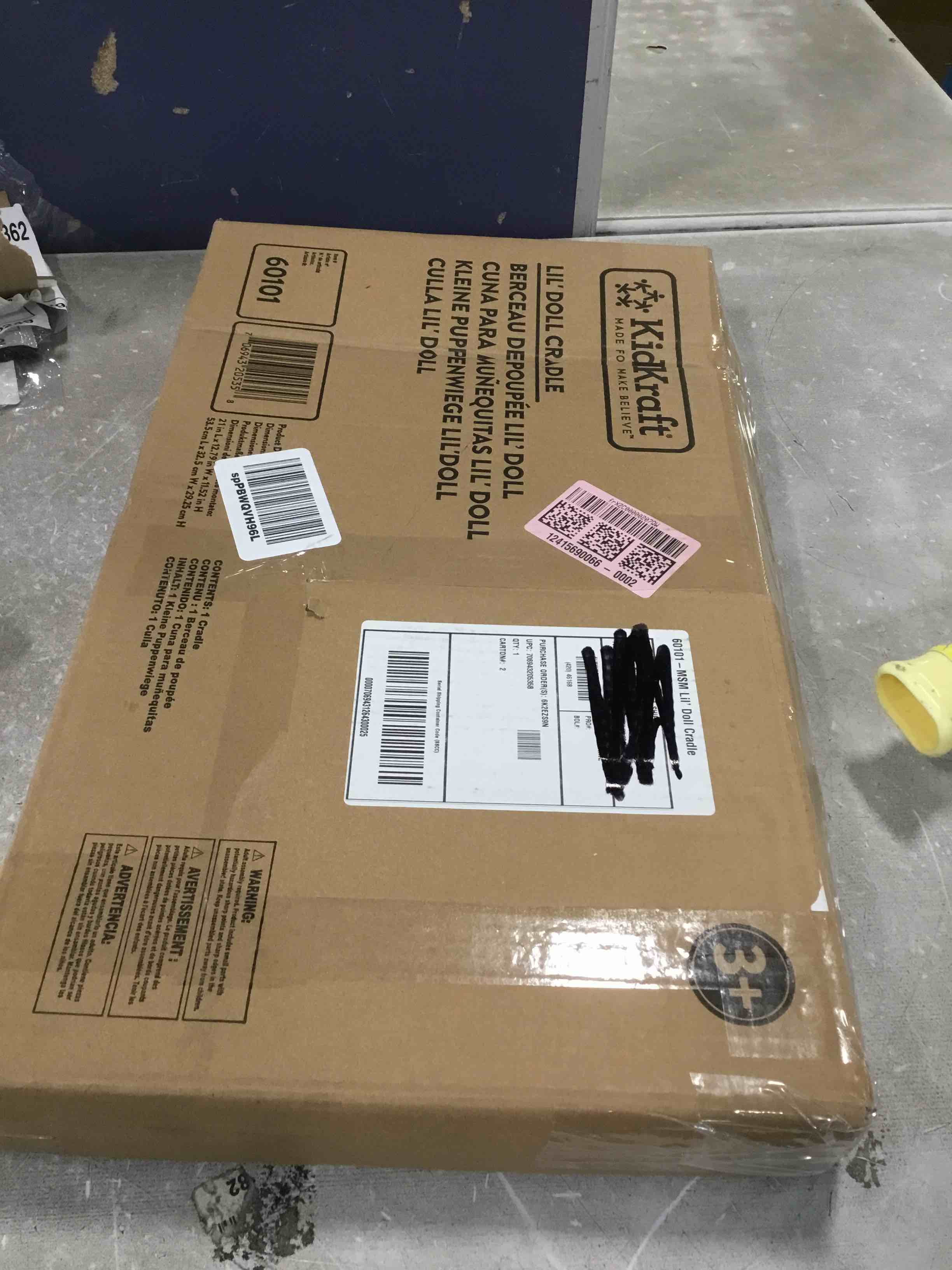 https://s3.amazonaws.com/lotting-images-prod/bidfta/YEL5752437_1712172155841.jpeg