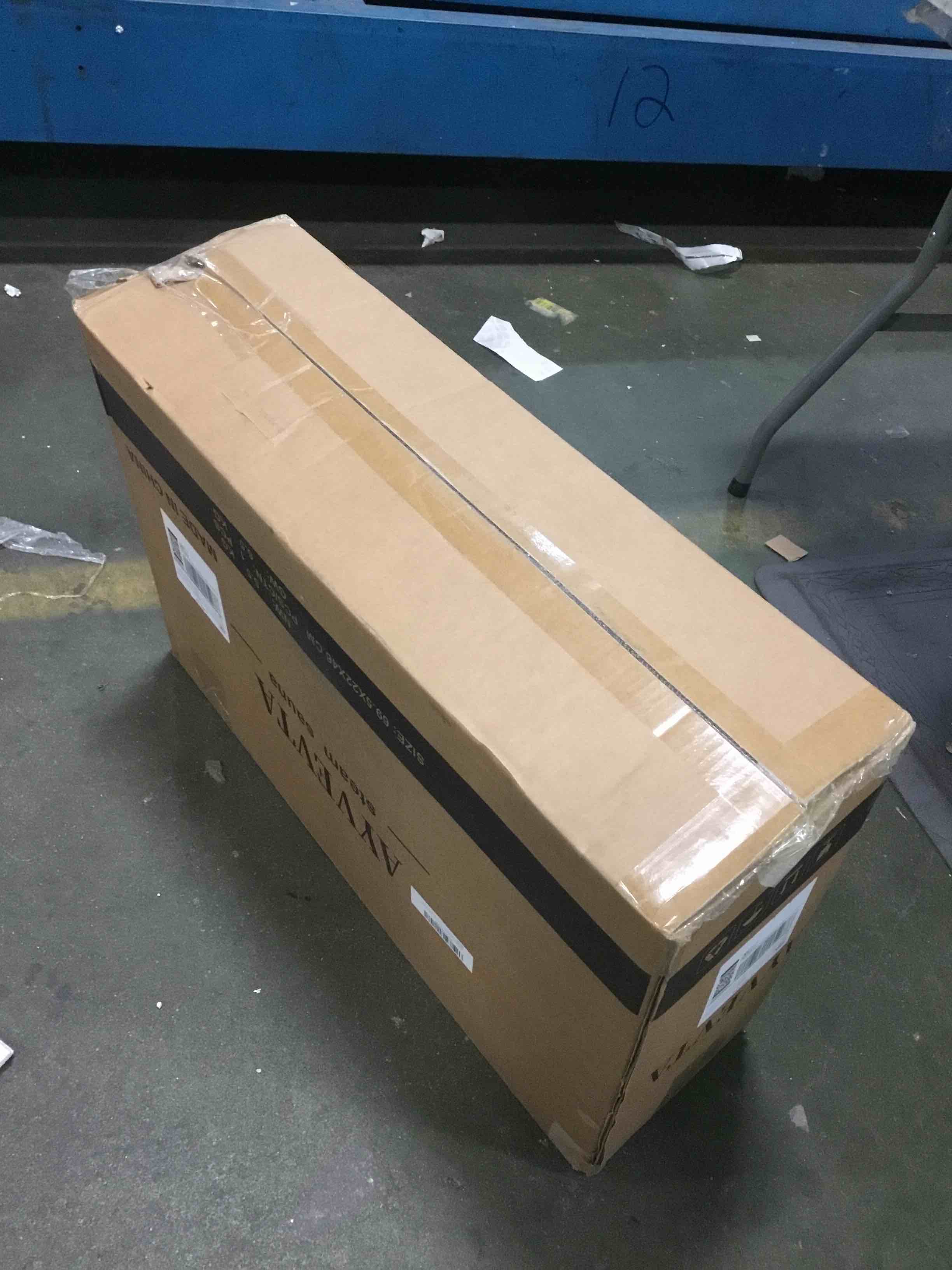 https://s3.amazonaws.com/lotting-images-prod/bidfta/YEL5752584_1712242812000.jpeg