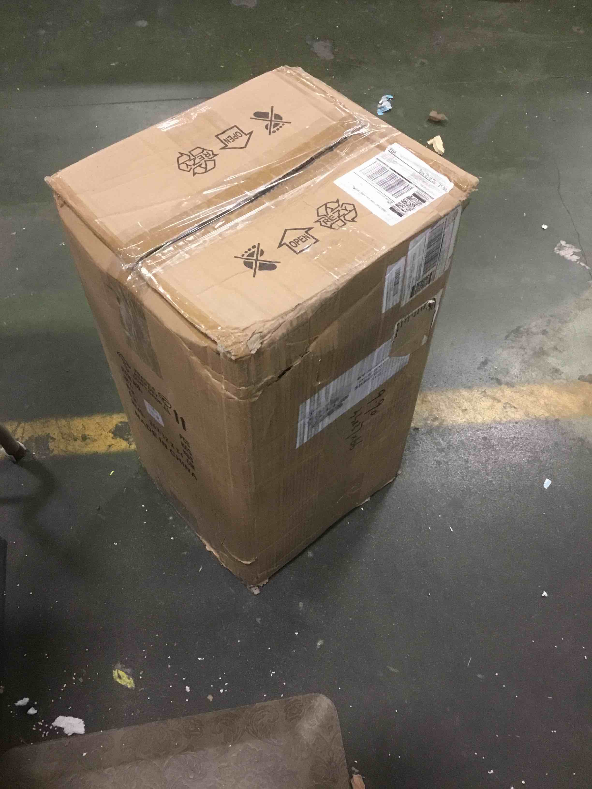 https://s3.amazonaws.com/lotting-images-prod/bidfta/YEL5756214_1706555999401.jpeg
