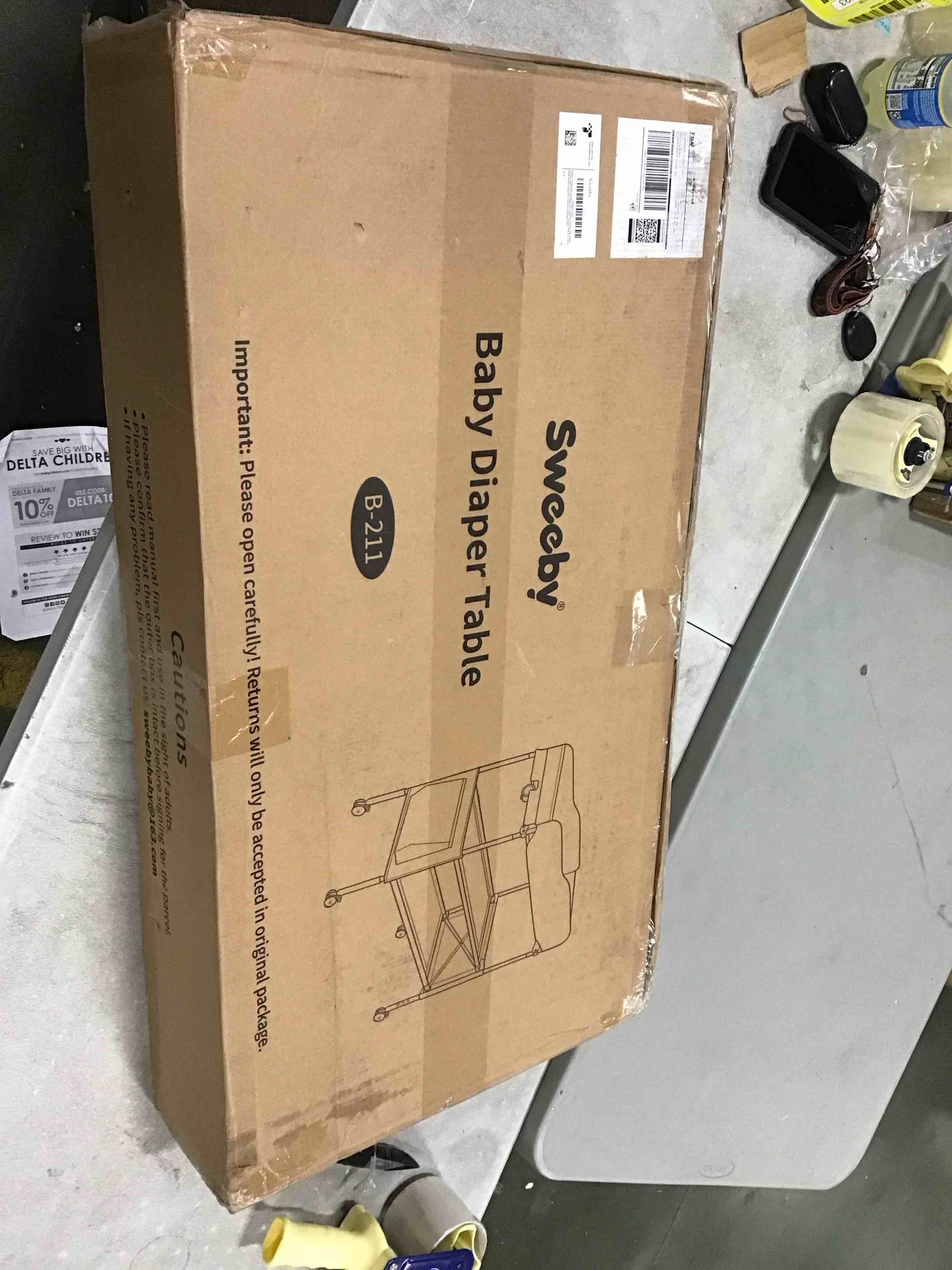 Sweeby Portable Baby Changing Table, Foldable Changing Table Dresser Changing Station for Infant, Waterproof Diaper Changing Table Pad Topper, Mobile Nursery Organizer for Newborn Essentials (Grey)