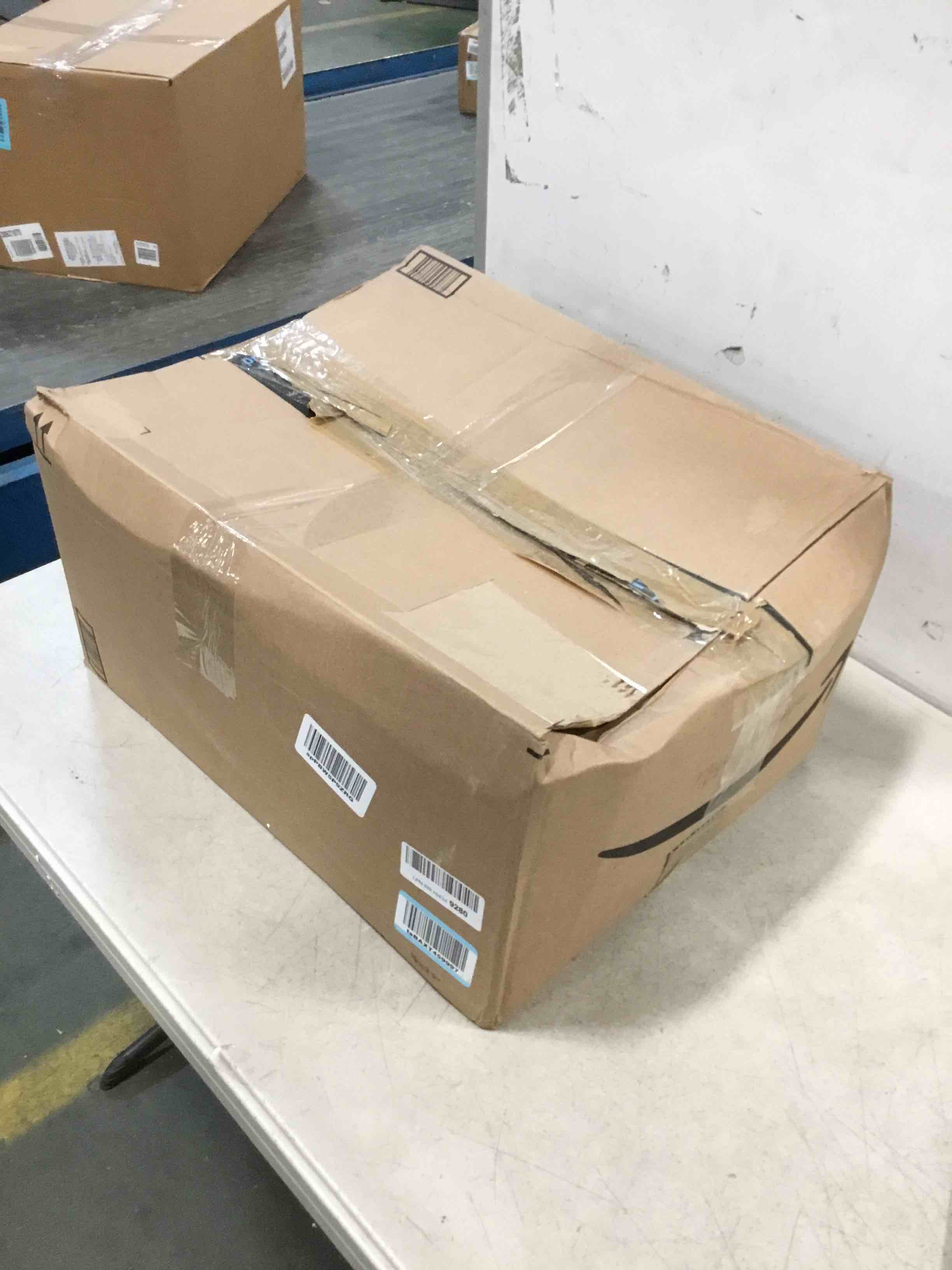 https://s3.amazonaws.com/lotting-images-prod/bidfta/YEL5757912_1706621777077.jpeg