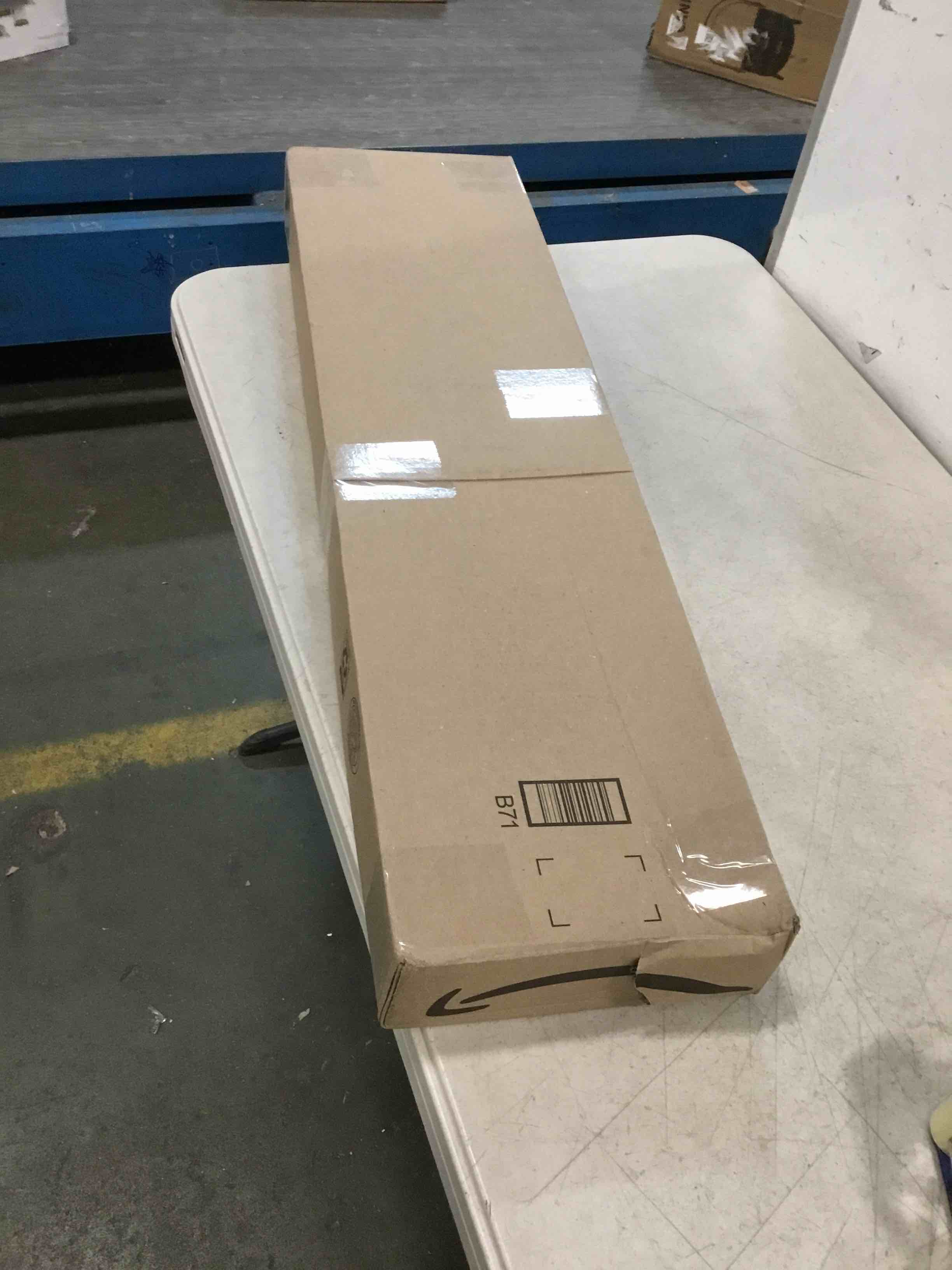 https://s3.amazonaws.com/lotting-images-prod/bidfta/YEL5757958_1706628197547.jpeg