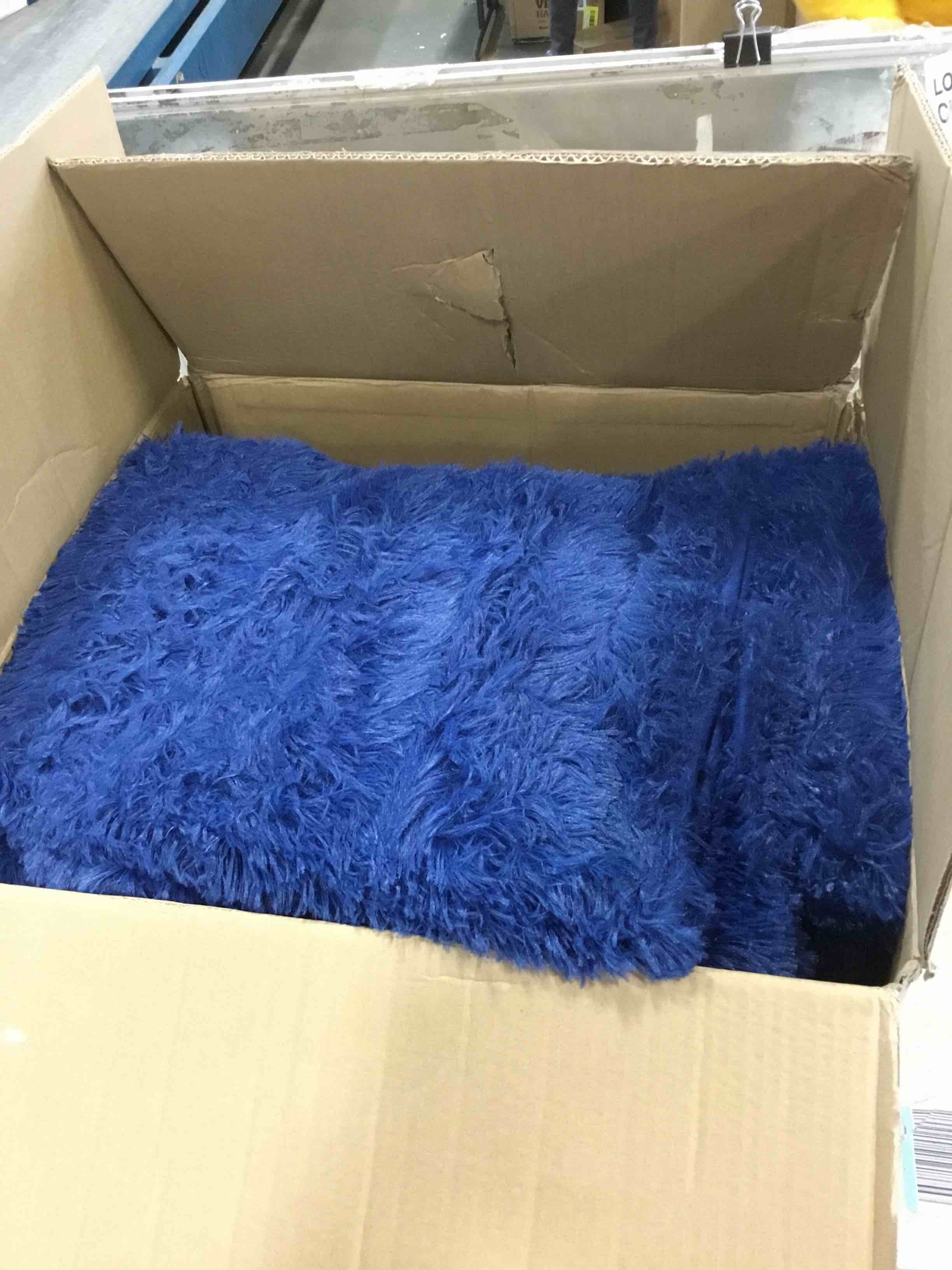 https://s3.amazonaws.com/lotting-images-prod/bidfta/YEL5758429_1706802453075.jpeg