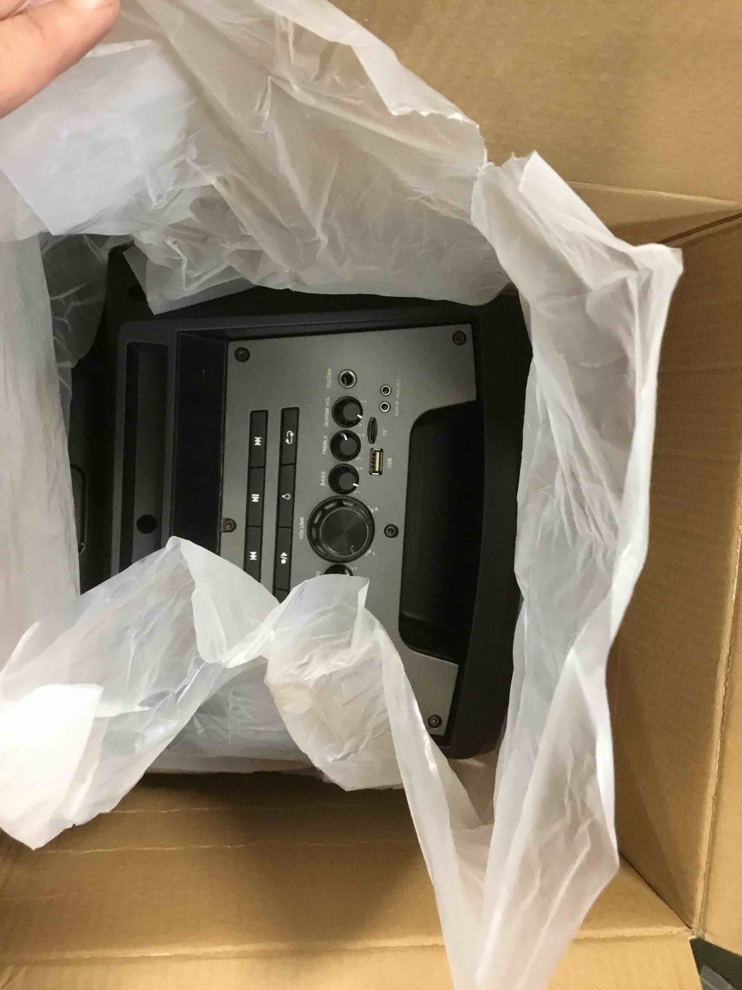 https://s3.amazonaws.com/lotting-images-prod/bidfta/YEL5759665_1706561231516.jpeg