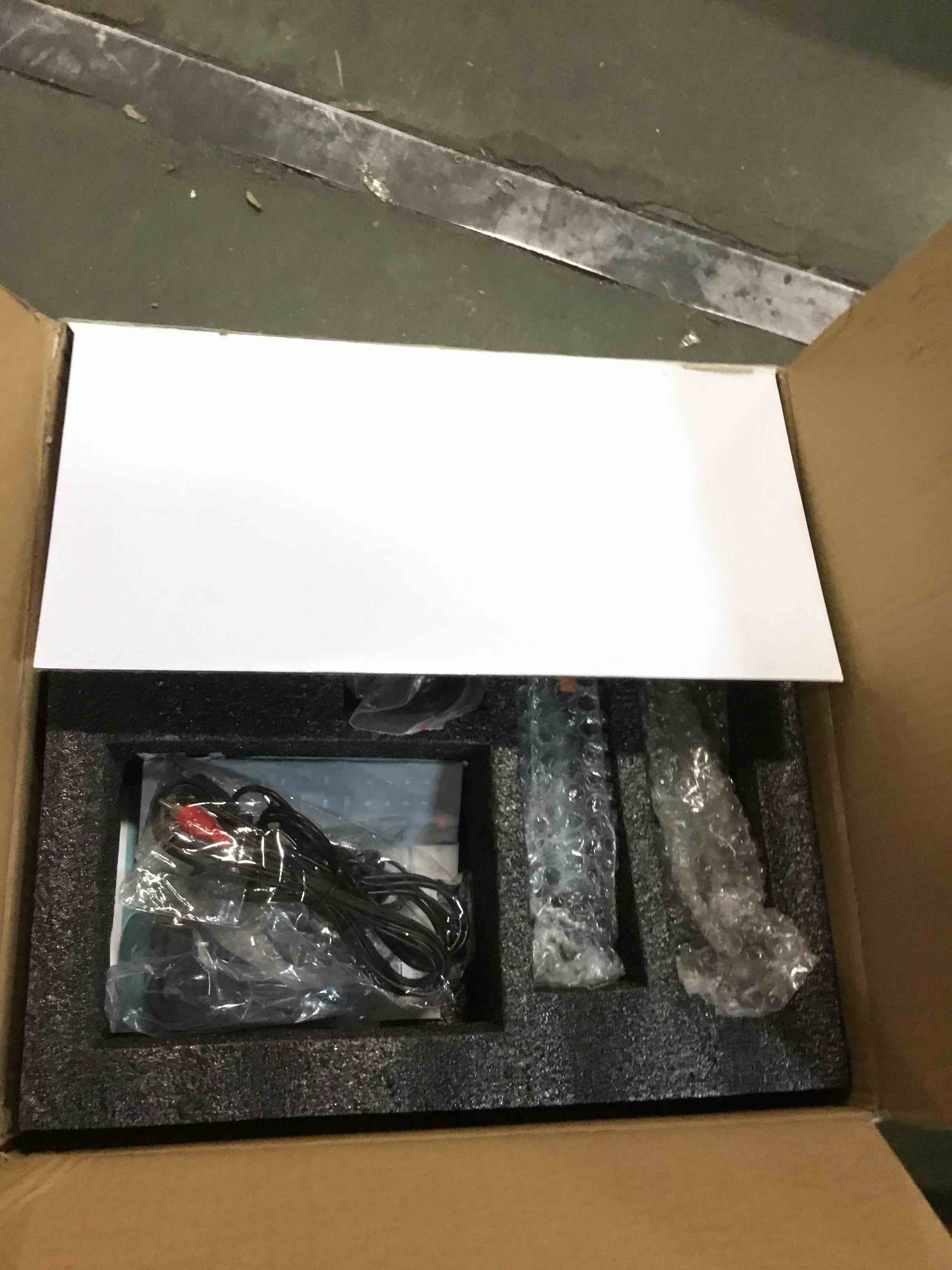 https://s3.amazonaws.com/lotting-images-prod/bidfta/YEL5759665_1706561246037.jpeg