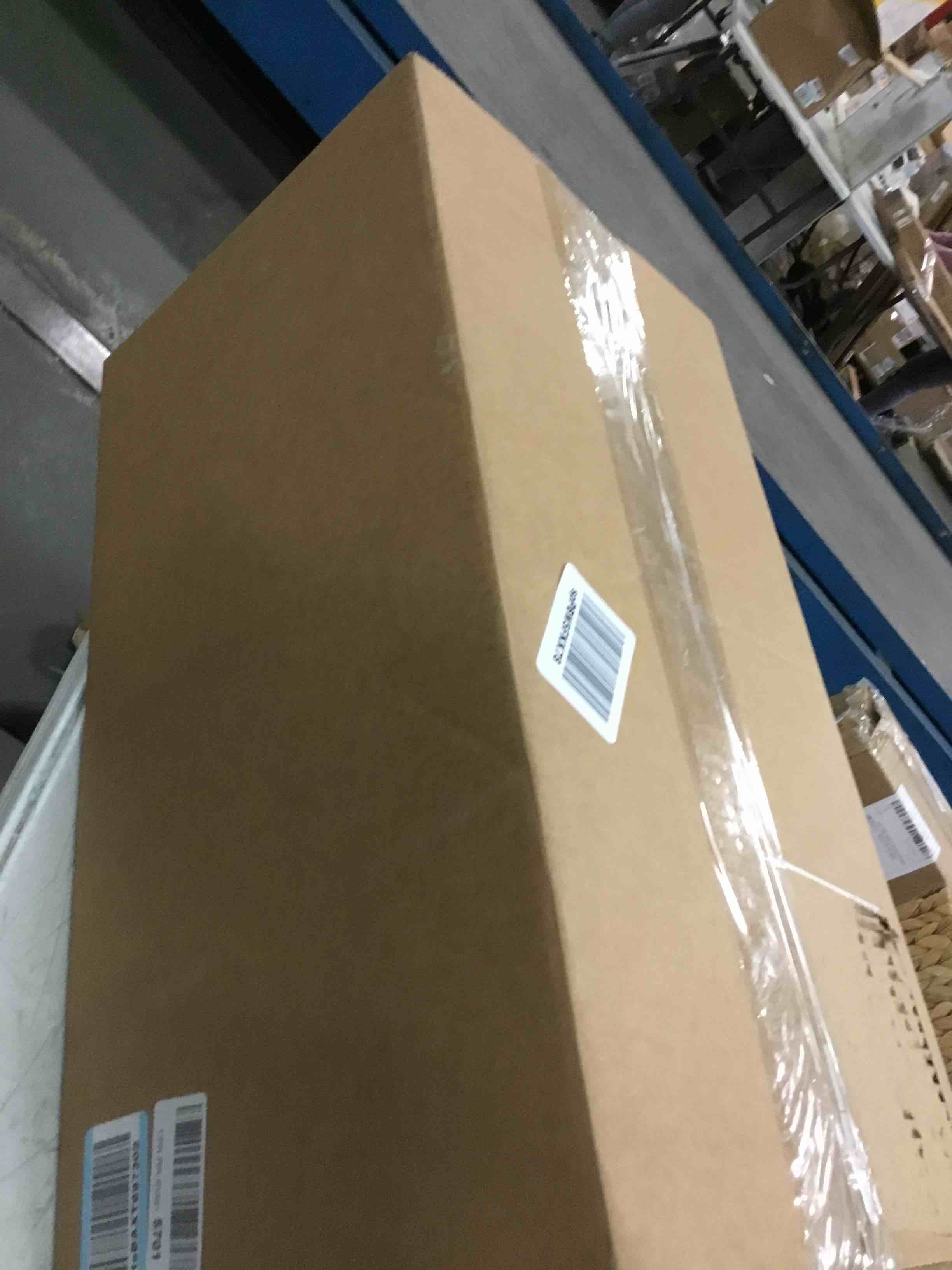 https://s3.amazonaws.com/lotting-images-prod/bidfta/YEL5759715_1706619751312.jpeg