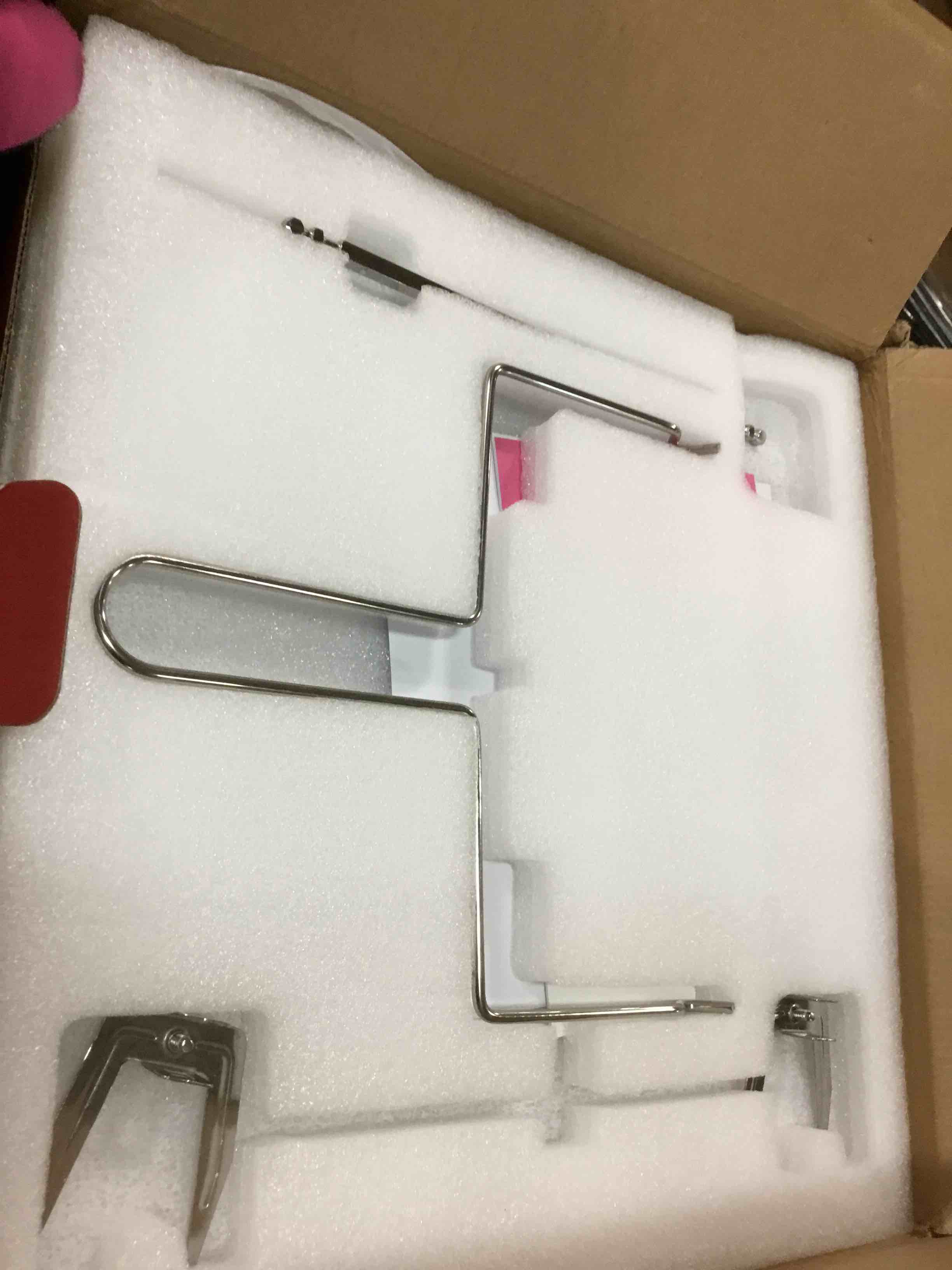 https://s3.amazonaws.com/lotting-images-prod/bidfta/YEL5759722_1706620442207.jpeg