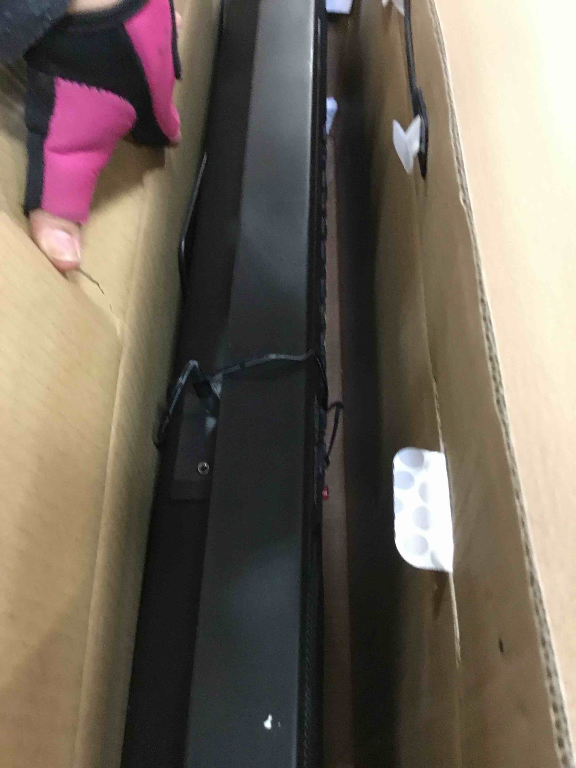 https://s3.amazonaws.com/lotting-images-prod/bidfta/YEL5759793_1706630743140.jpeg