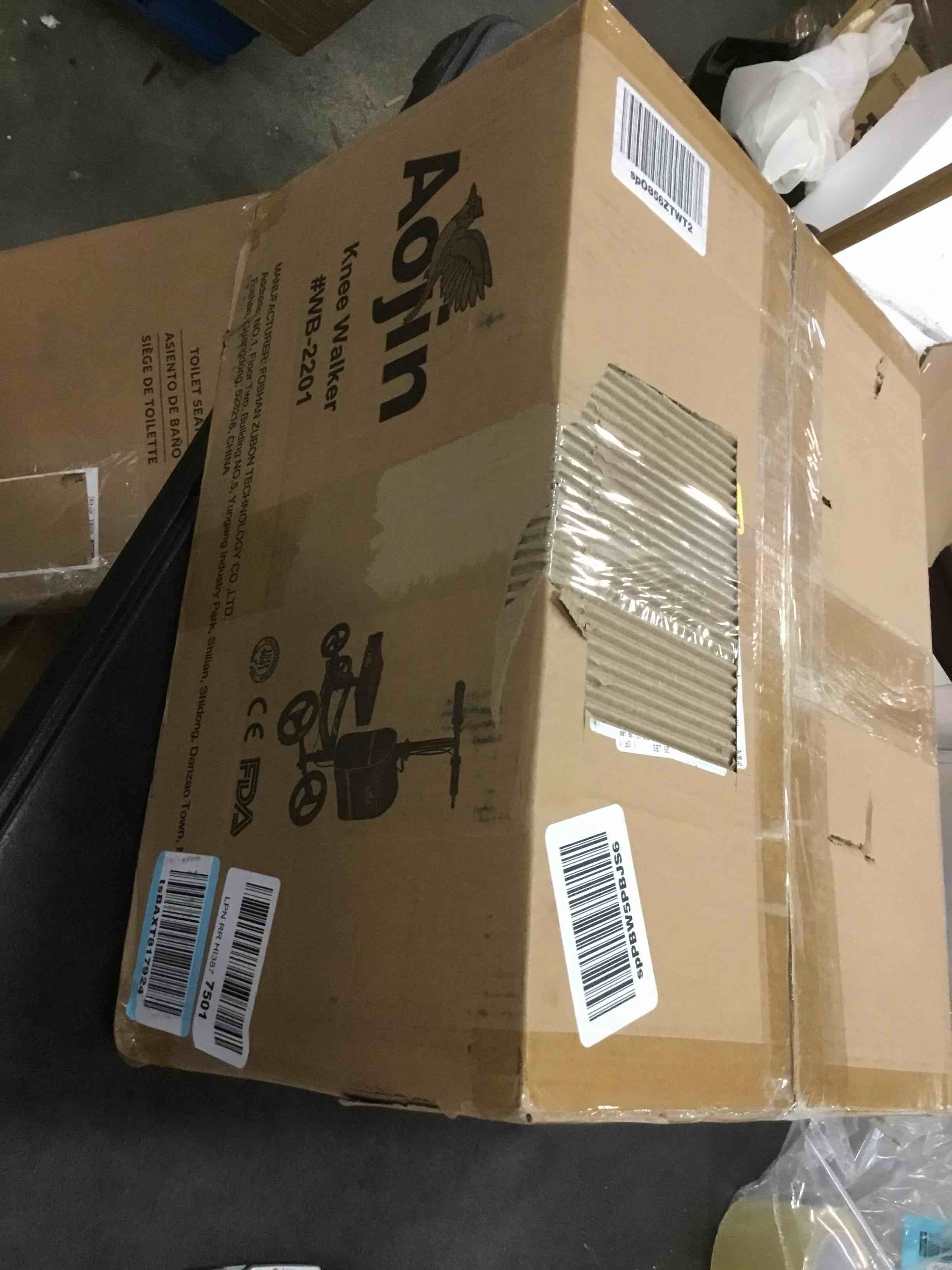 https://s3.amazonaws.com/lotting-images-prod/bidfta/YEL5760113_1706721074038.jpeg