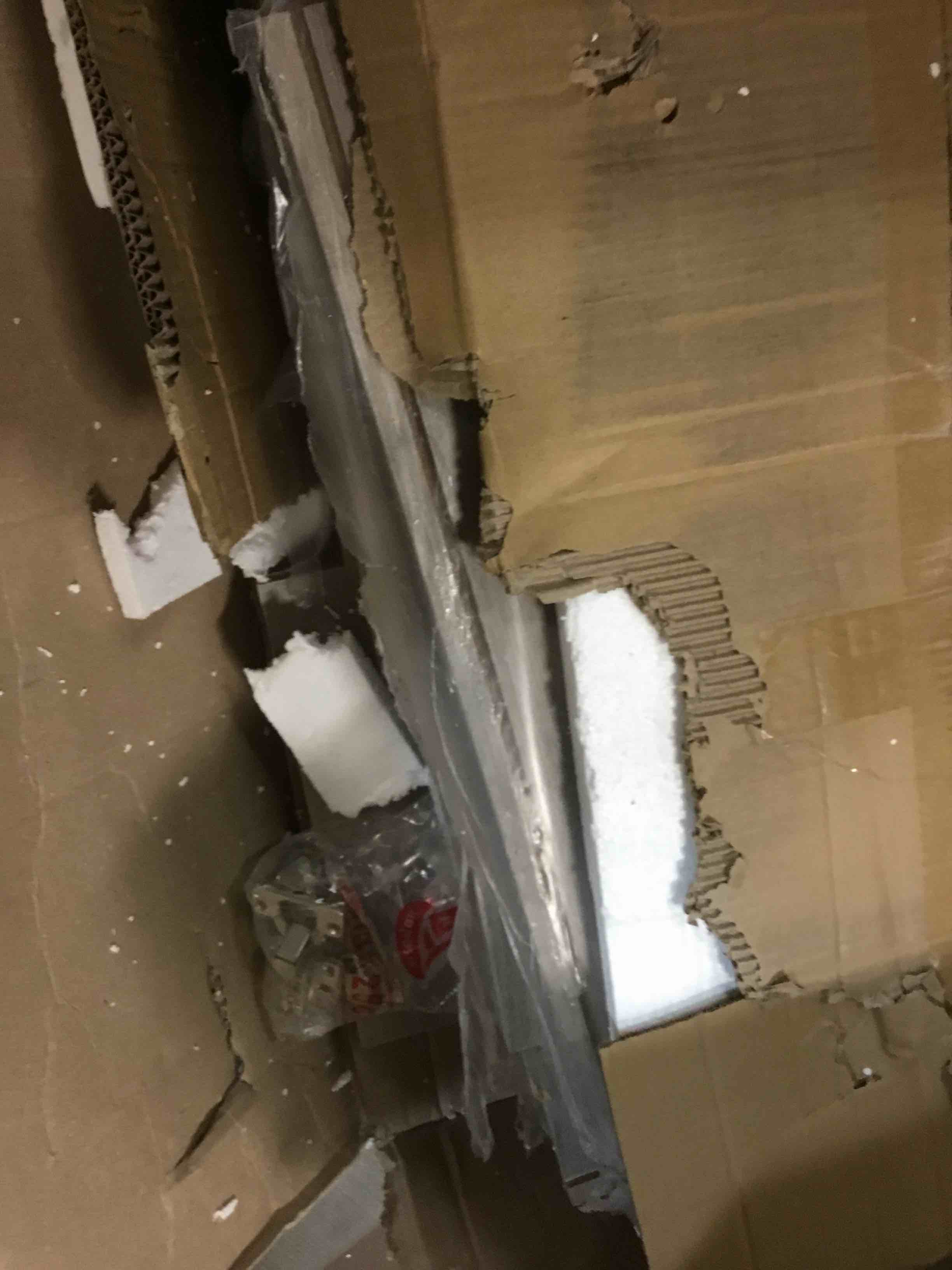 https://s3.amazonaws.com/lotting-images-prod/bidfta/YEL5760235_1706791783352.jpeg