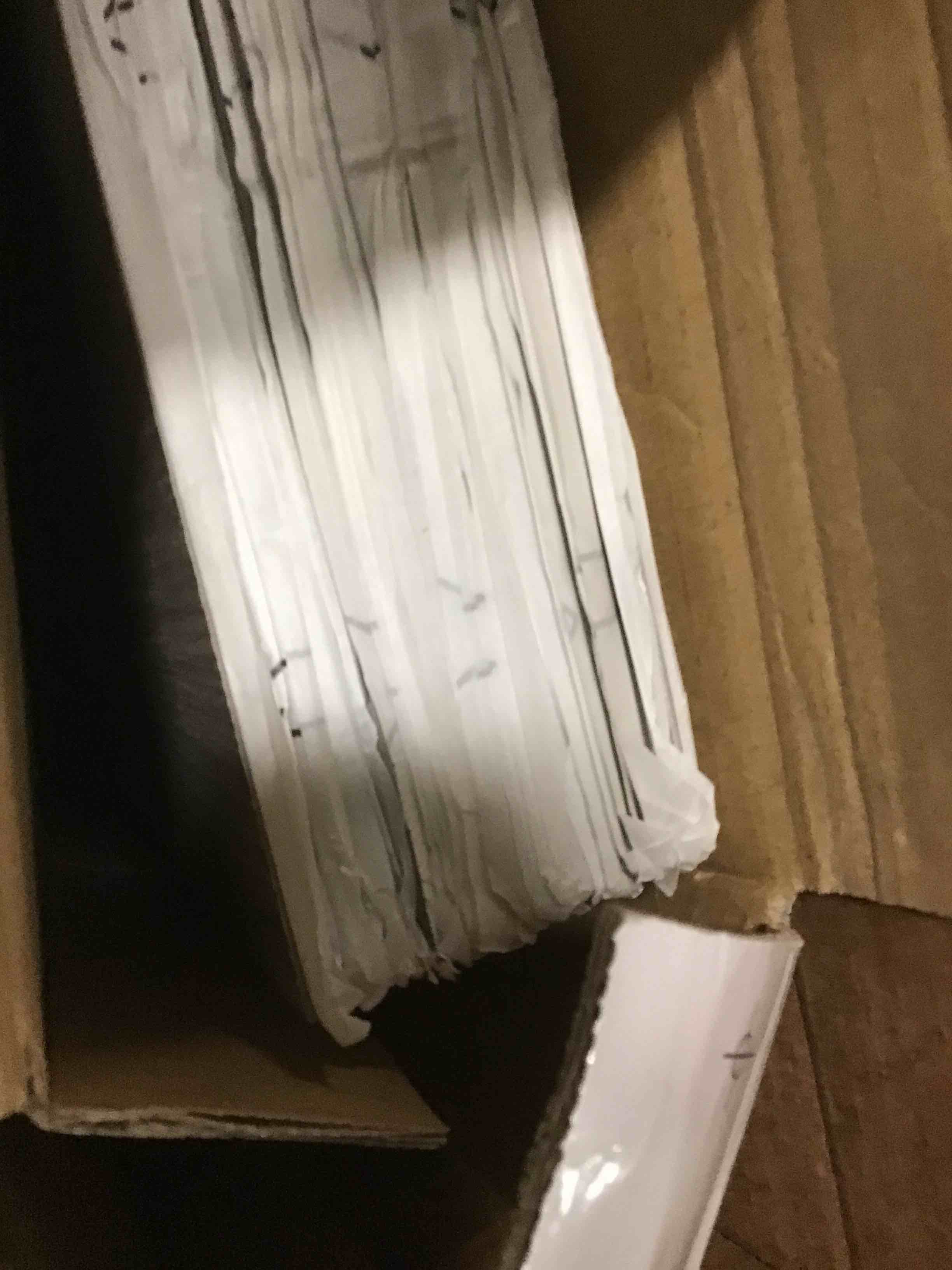 https://s3.amazonaws.com/lotting-images-prod/bidfta/YEL5760540_1706193293223.jpeg