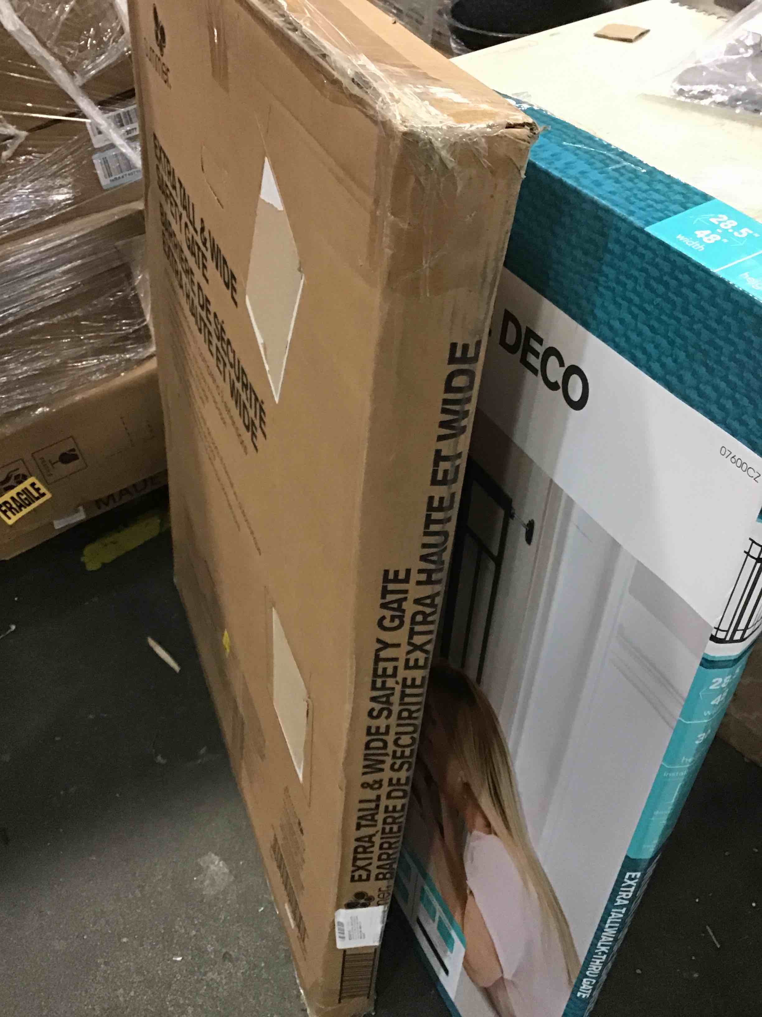https://s3.amazonaws.com/lotting-images-prod/bidfta/YEL5761750_1706377984556.jpeg