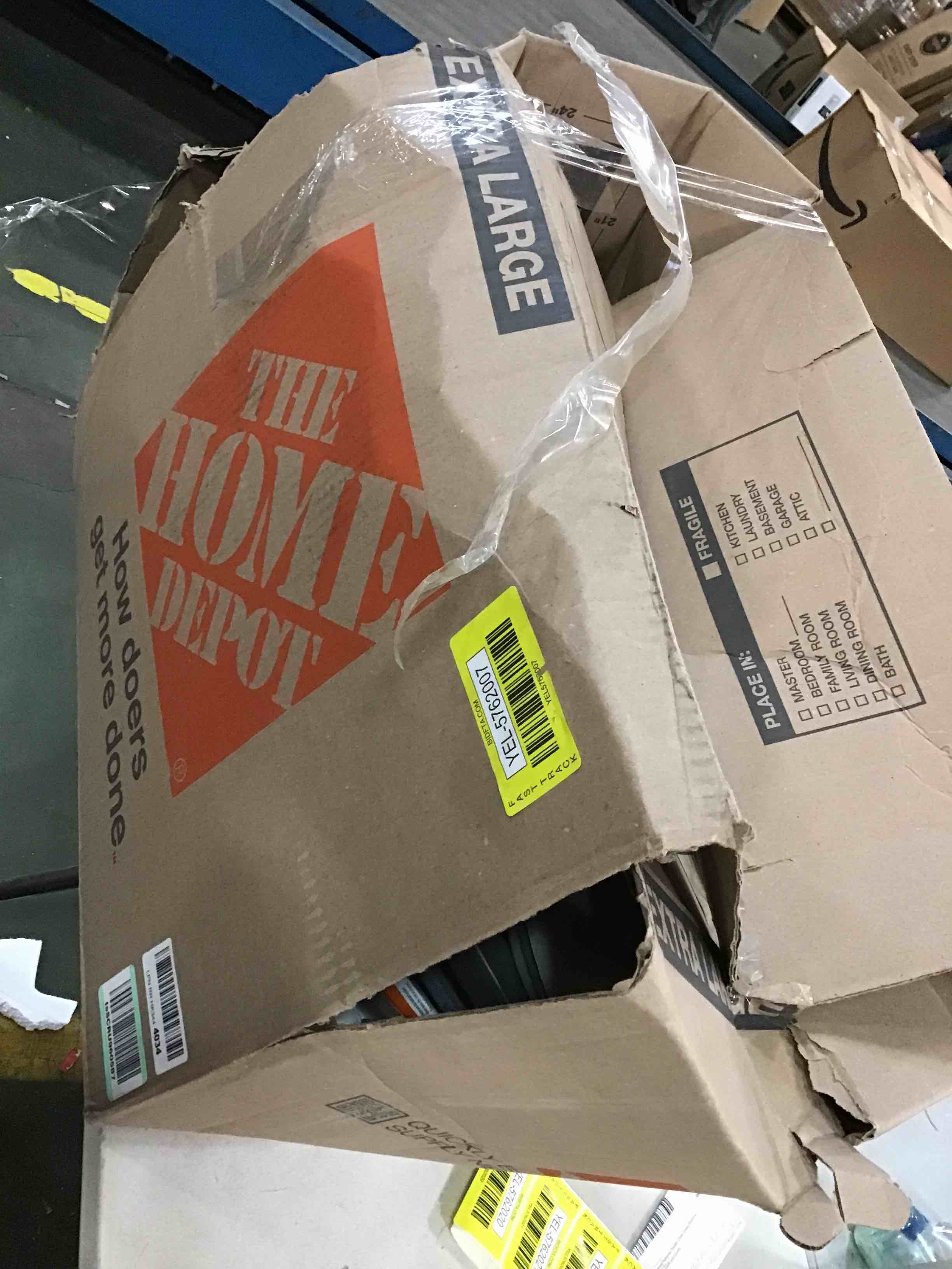 https://s3.amazonaws.com/lotting-images-prod/bidfta/YEL5762007_1706367204280.jpeg