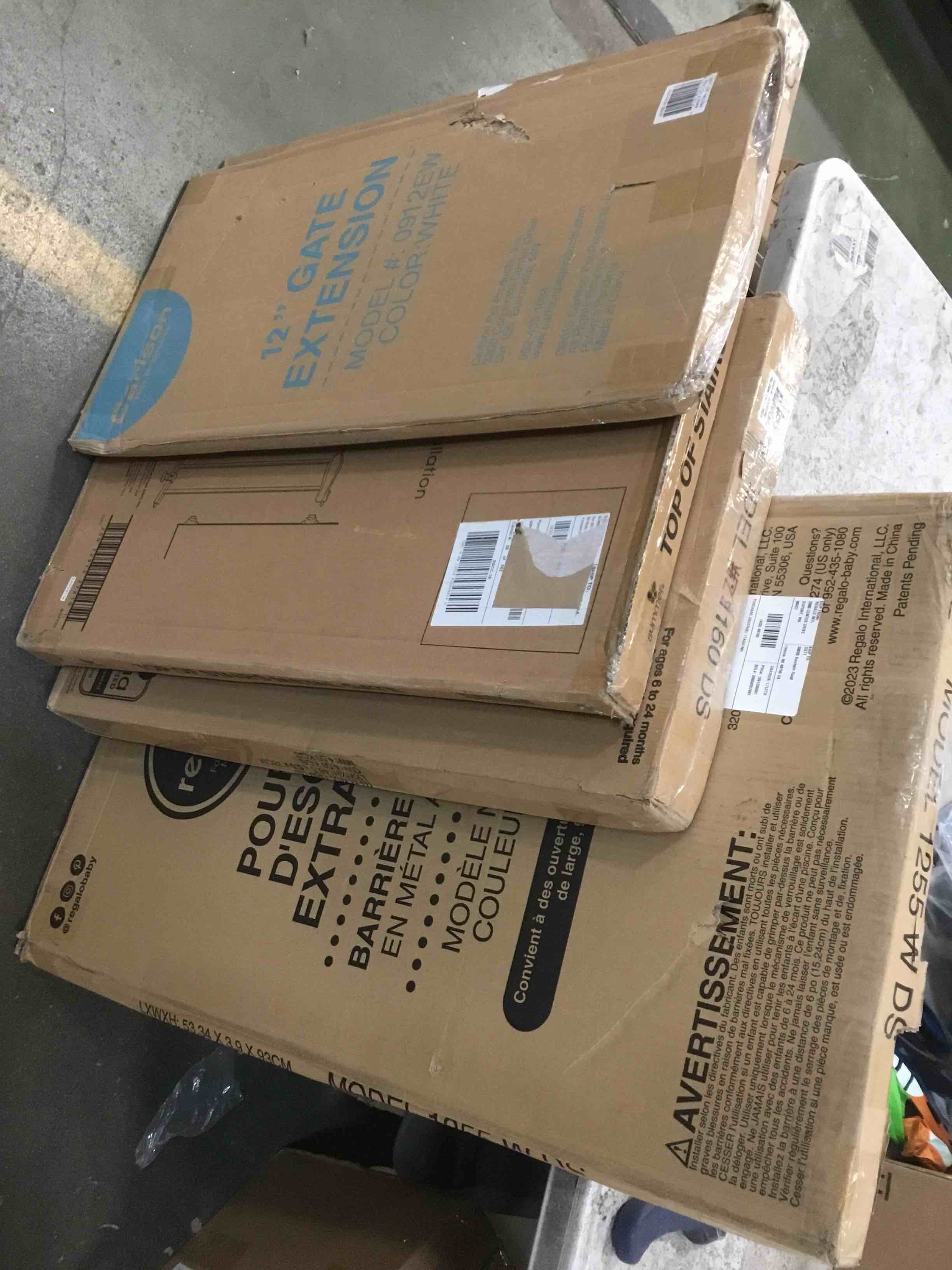 https://s3.amazonaws.com/lotting-images-prod/bidfta/YEL5762260_1707511630278.jpeg