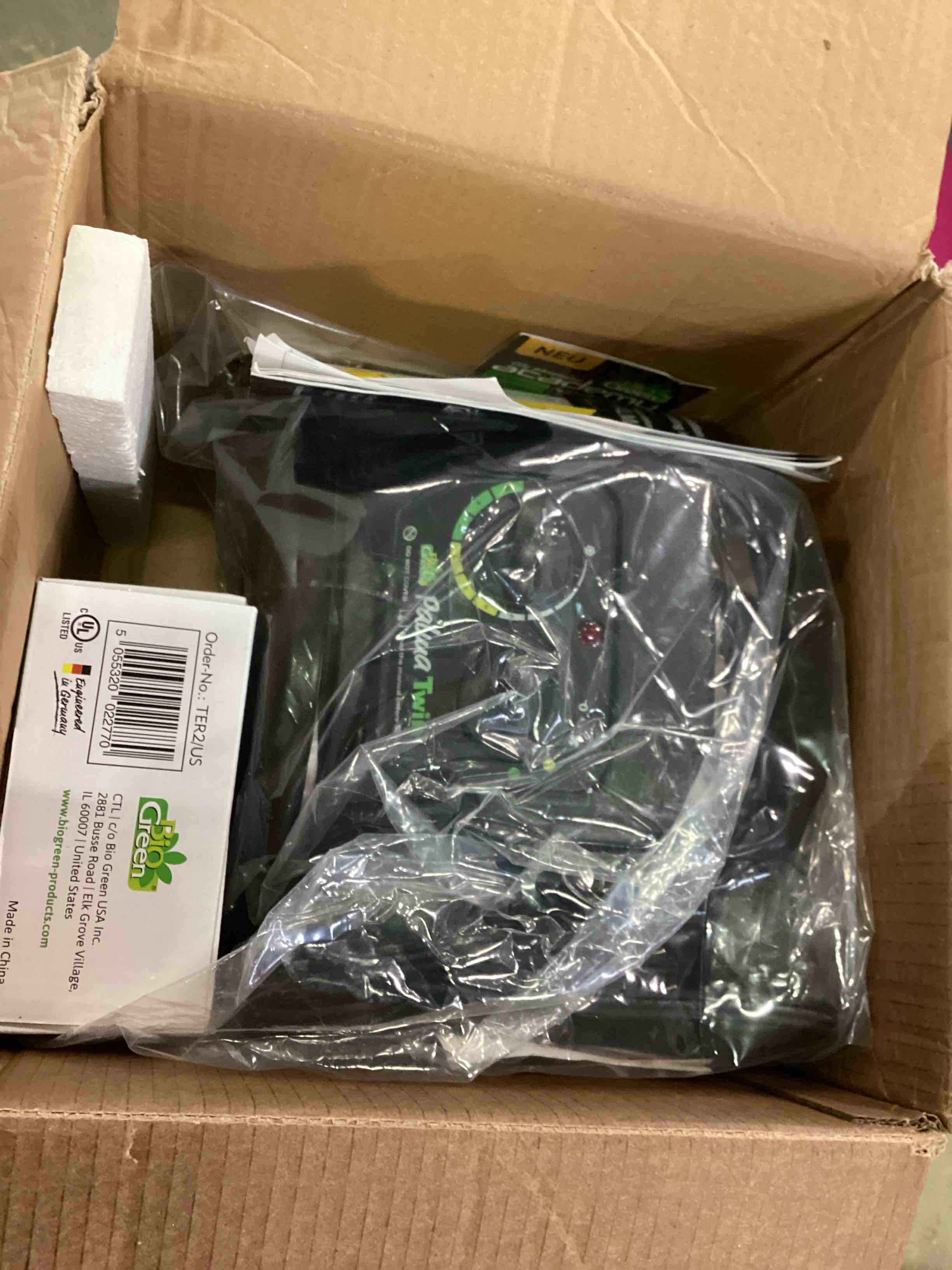 https://s3.amazonaws.com/lotting-images-prod/bidfta/YEL5762284_1707858184608.jpeg