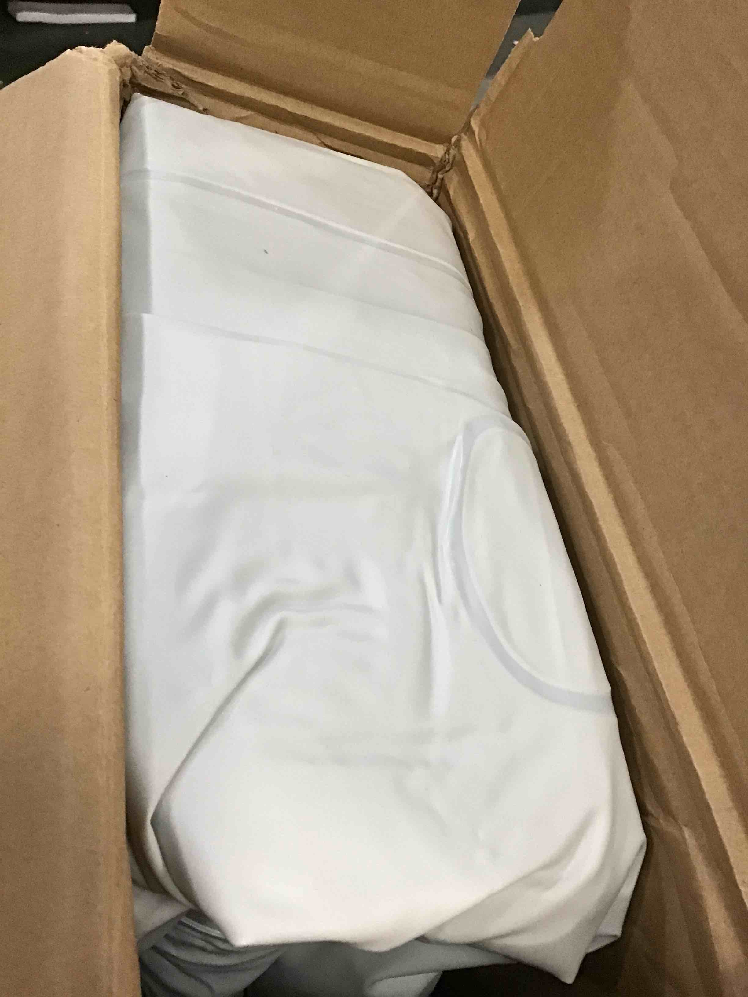 https://s3.amazonaws.com/lotting-images-prod/bidfta/YEL5763515_1706553375703.jpeg