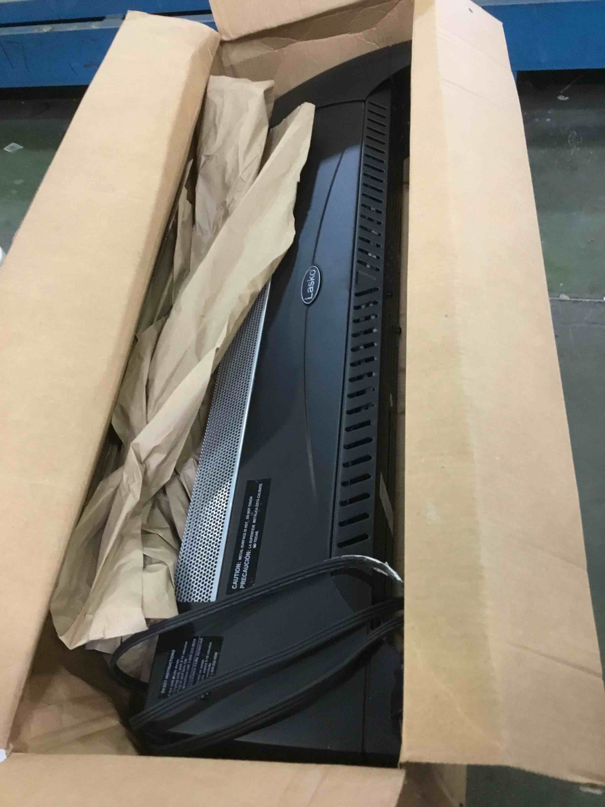 https://s3.amazonaws.com/lotting-images-prod/bidfta/YEL5763949_1706803272183.jpeg