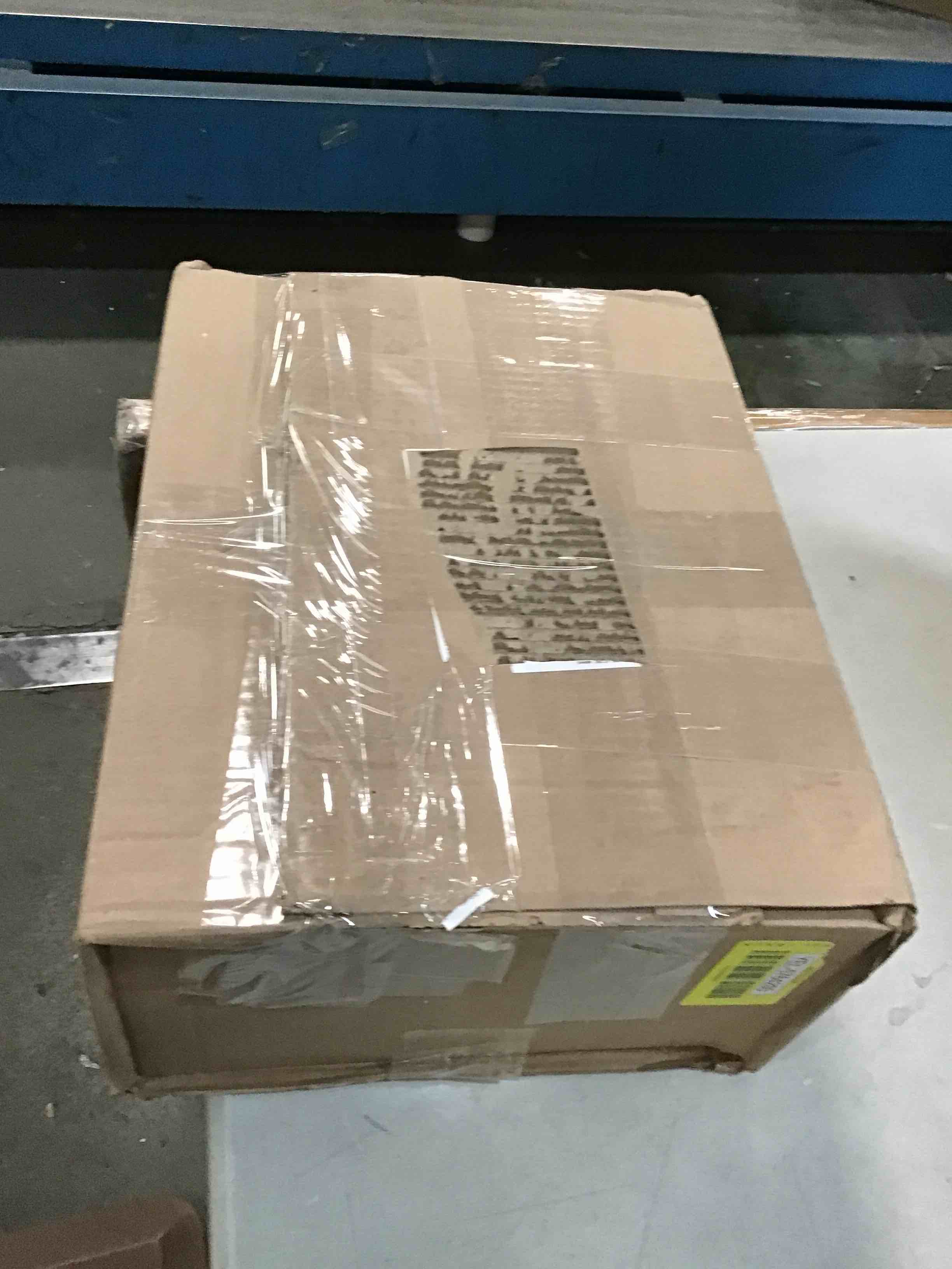 https://s3.amazonaws.com/lotting-images-prod/bidfta/YEL5764200_1707137675542.jpeg