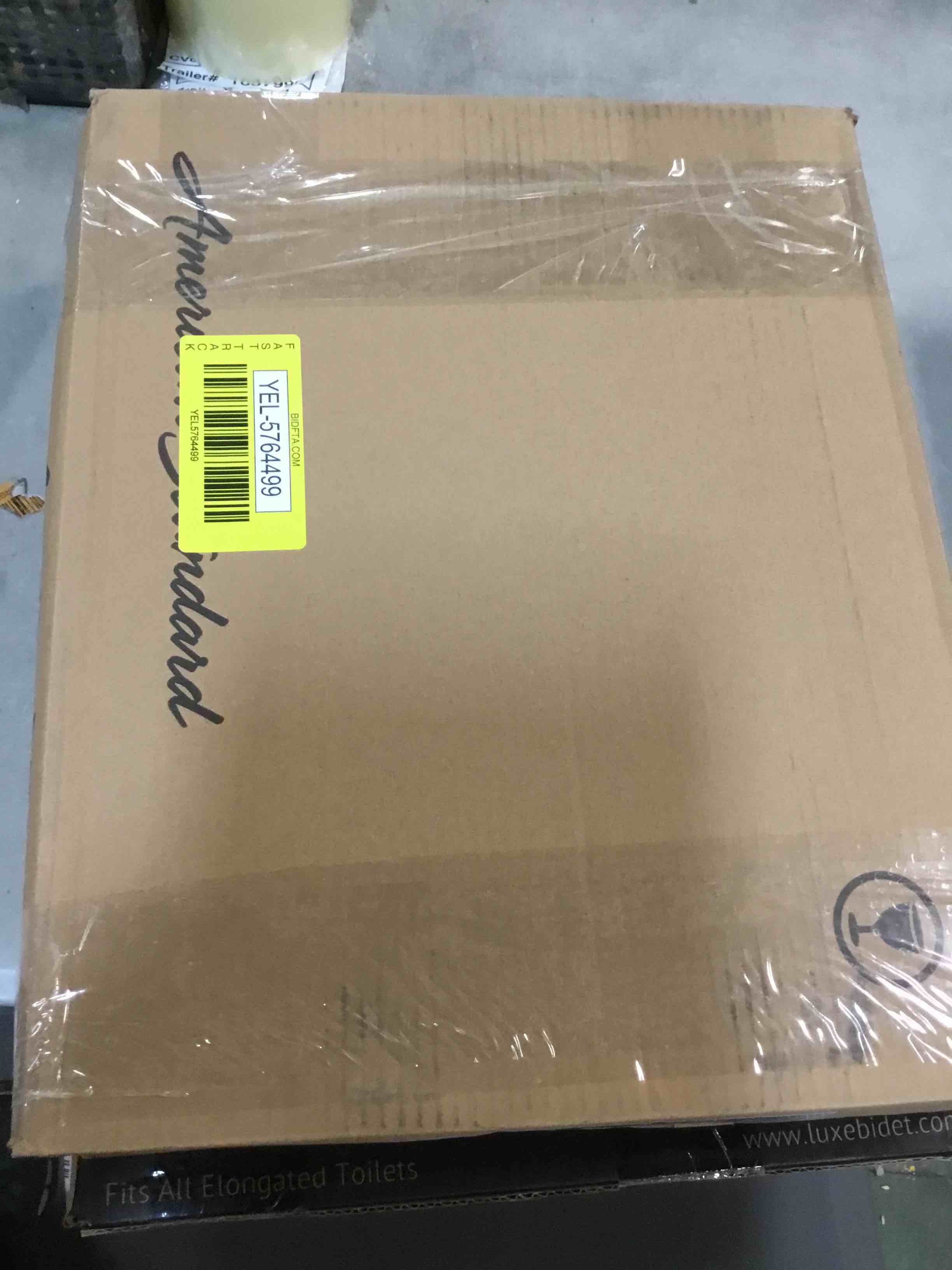 https://s3.amazonaws.com/lotting-images-prod/bidfta/YEL5764499_1707226787032.jpeg