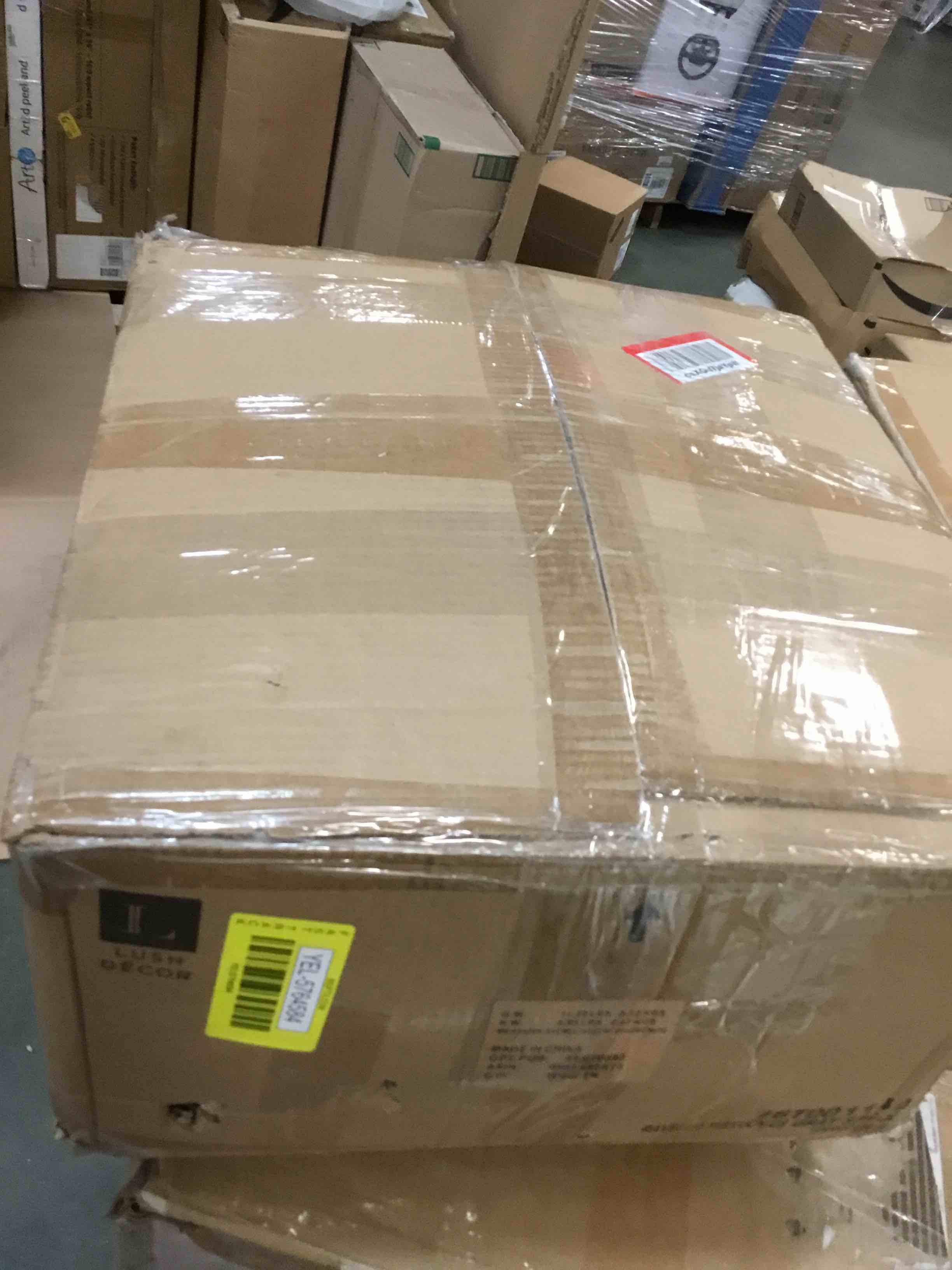 https://s3.amazonaws.com/lotting-images-prod/bidfta/YEL5764584_1707238986439.jpeg