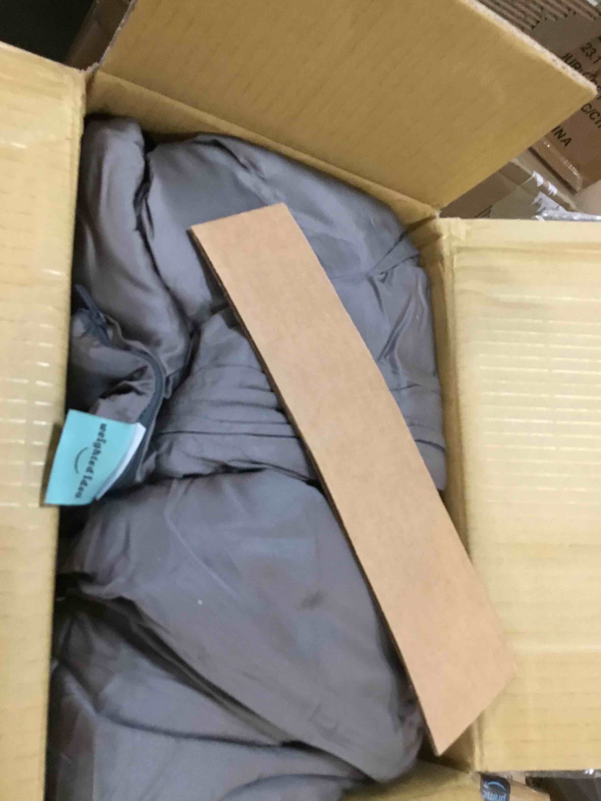 https://s3.amazonaws.com/lotting-images-prod/bidfta/YEL5764651_1707248549539.jpeg
