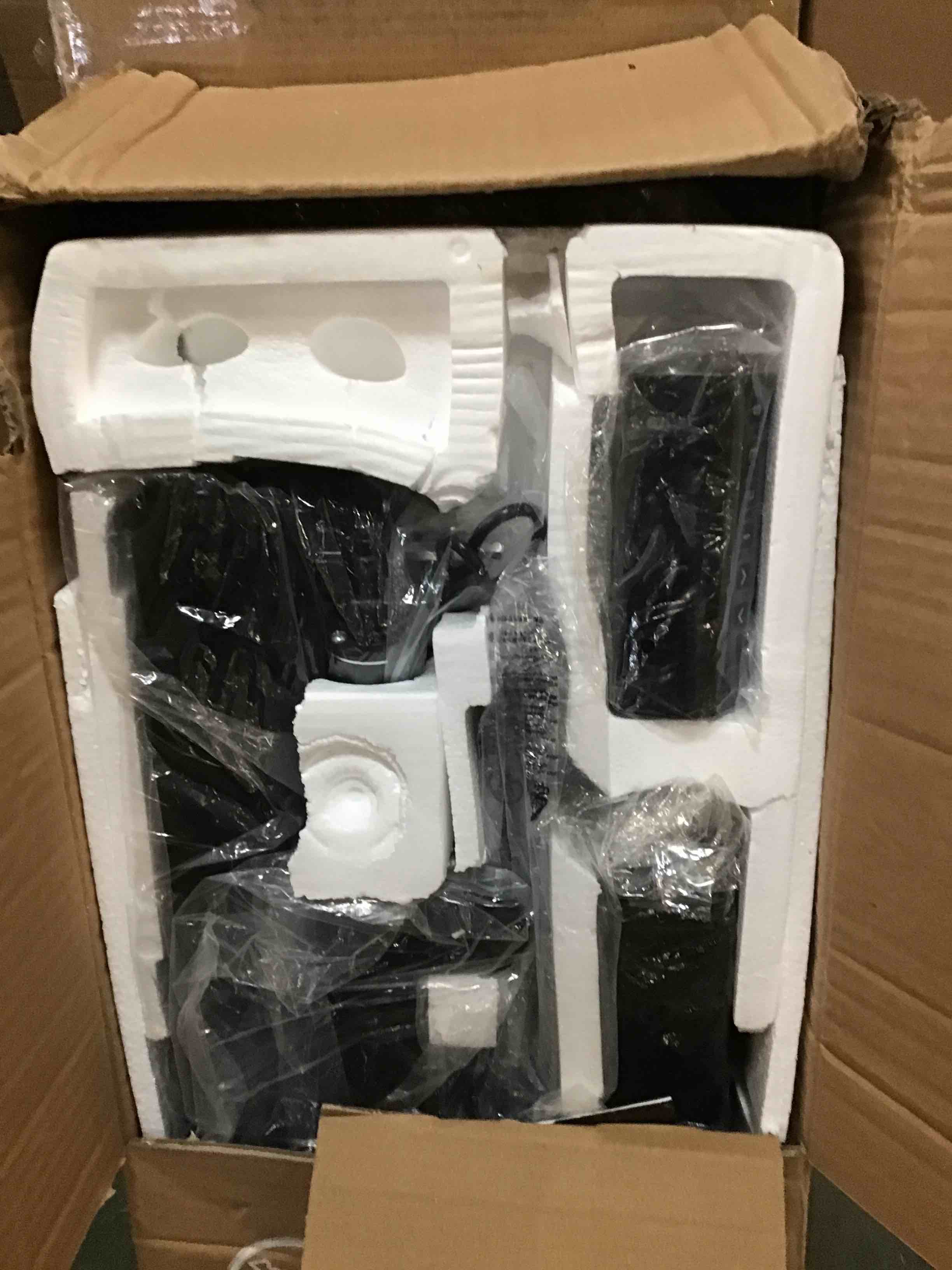 https://s3.amazonaws.com/lotting-images-prod/bidfta/YEL5764790_1707319675979.jpeg