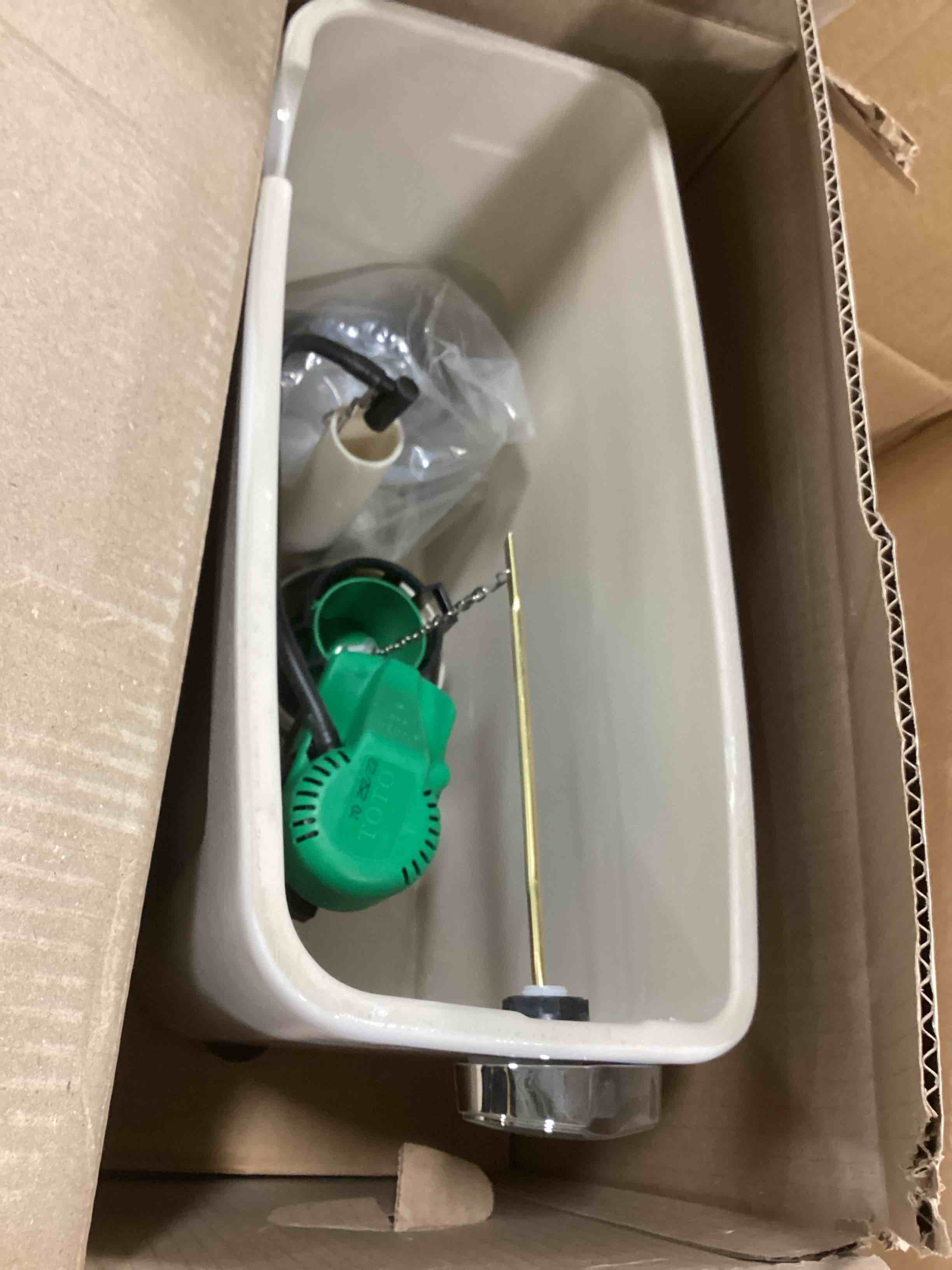 https://s3.amazonaws.com/lotting-images-prod/bidfta/YEL5765449_1706547557186.jpeg