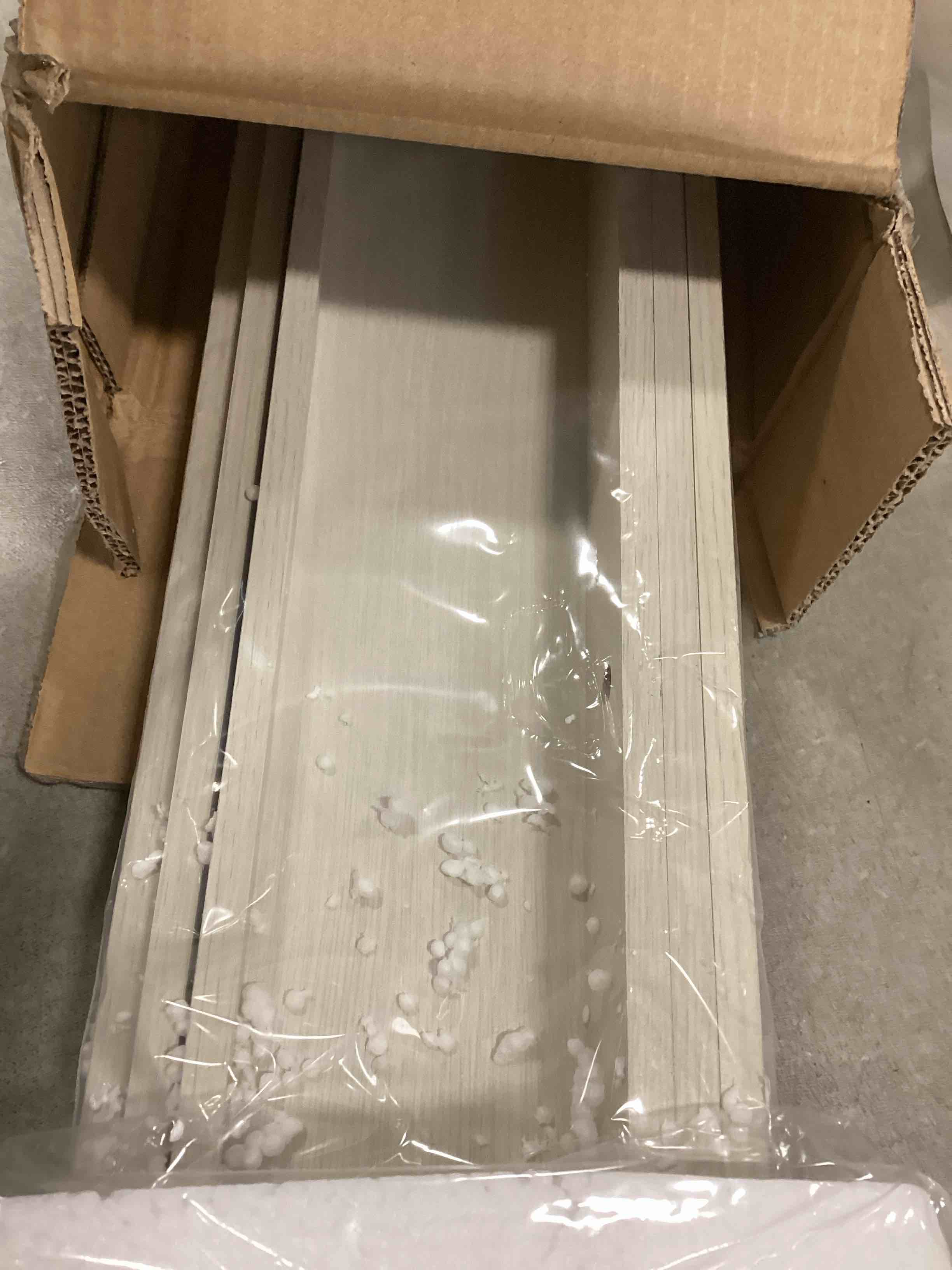 https://s3.amazonaws.com/lotting-images-prod/bidfta/YEL5766141_1706798617131.jpeg