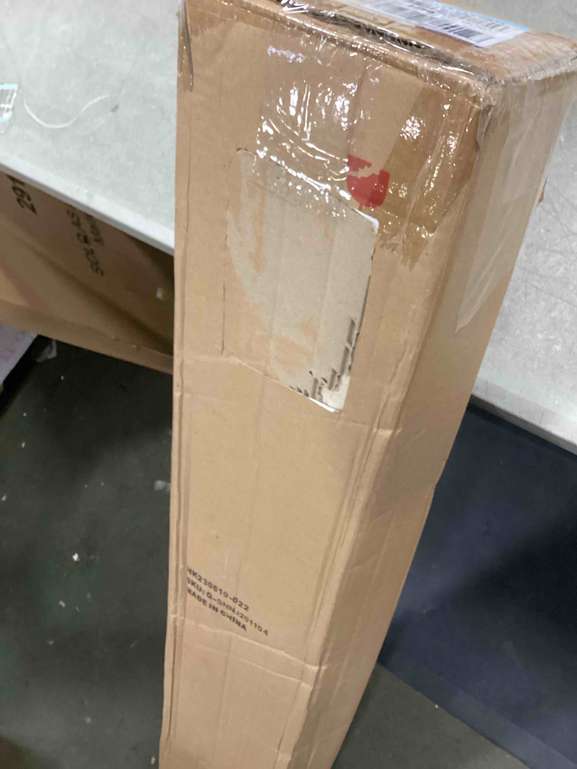 https://s3.amazonaws.com/lotting-images-prod/bidfta/YEL5766141_1706798640819.jpeg