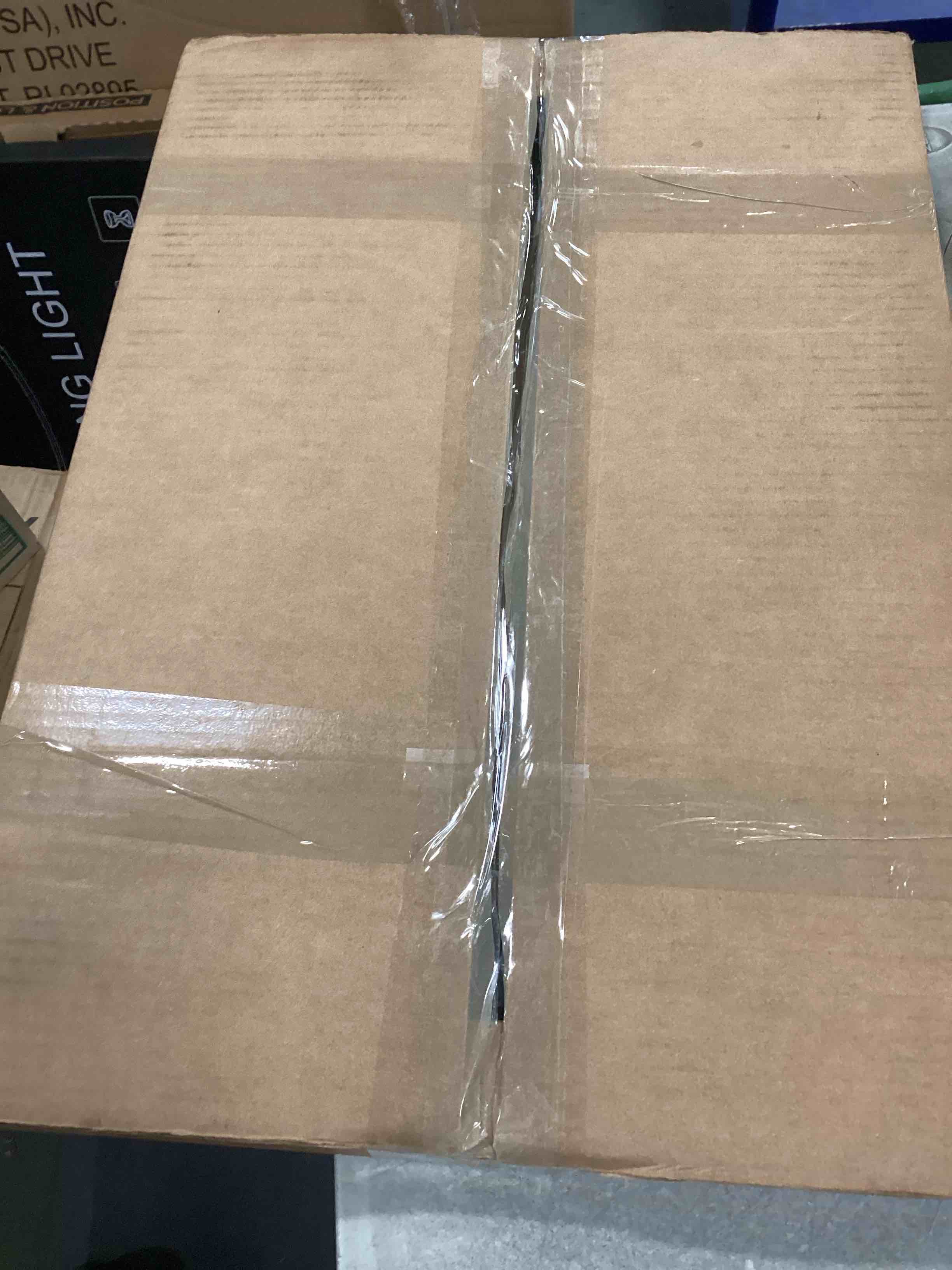 https://s3.amazonaws.com/lotting-images-prod/bidfta/YEL5766235_1706812800680.jpeg