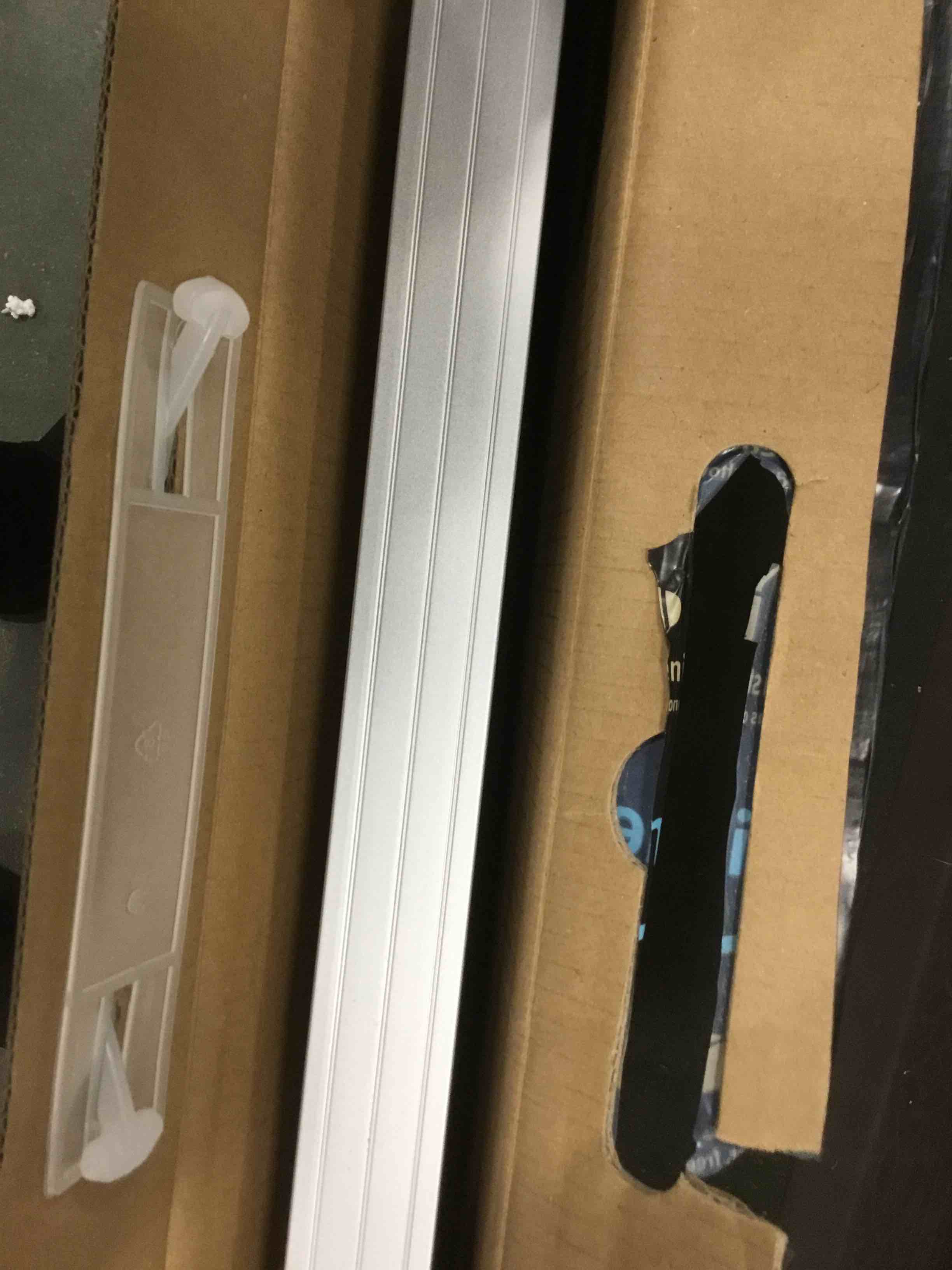 https://s3.amazonaws.com/lotting-images-prod/bidfta/YEL5768929_1706537516479.jpeg