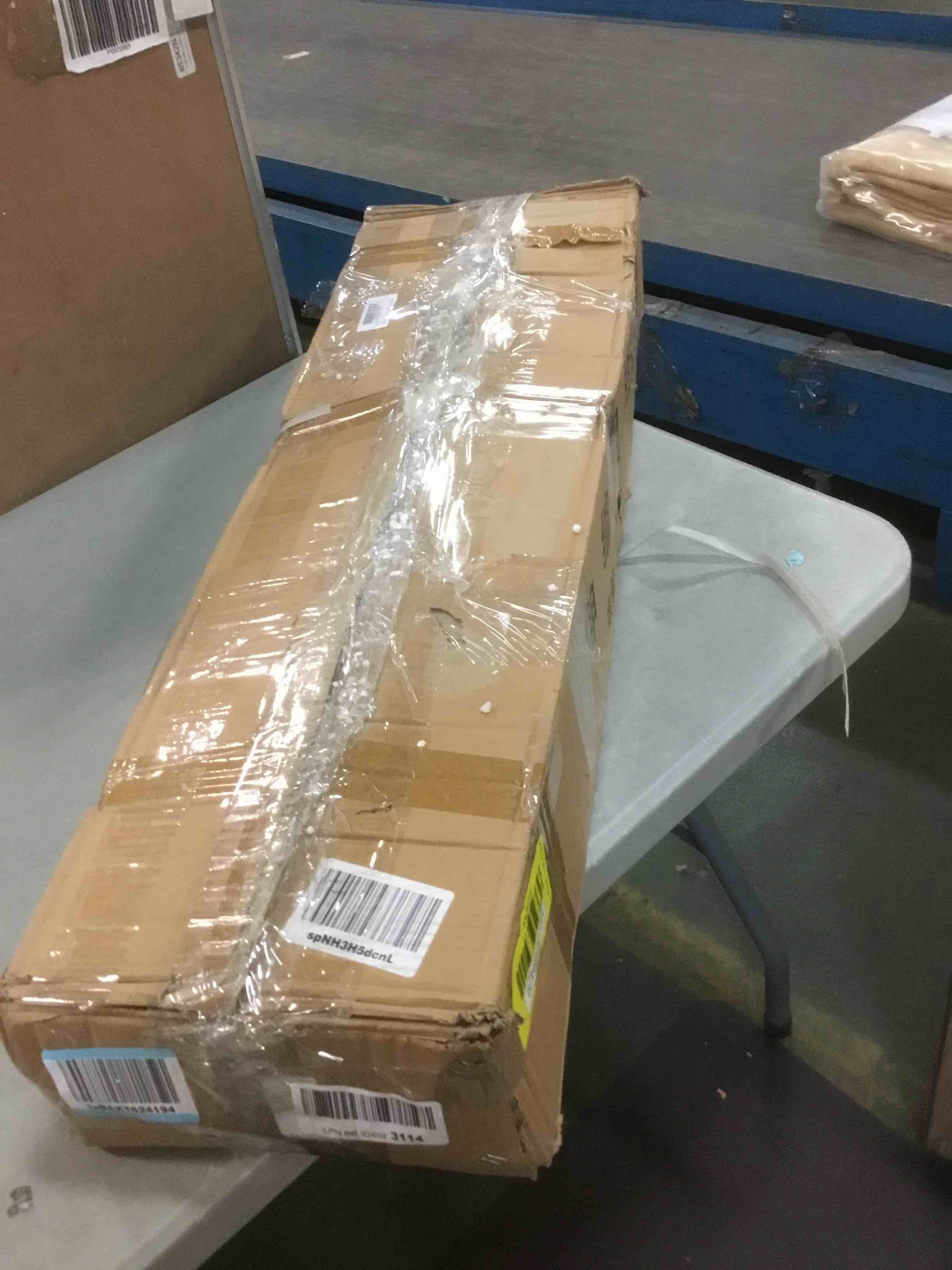 https://s3.amazonaws.com/lotting-images-prod/bidfta/YEL5769429_1706706062803.jpeg