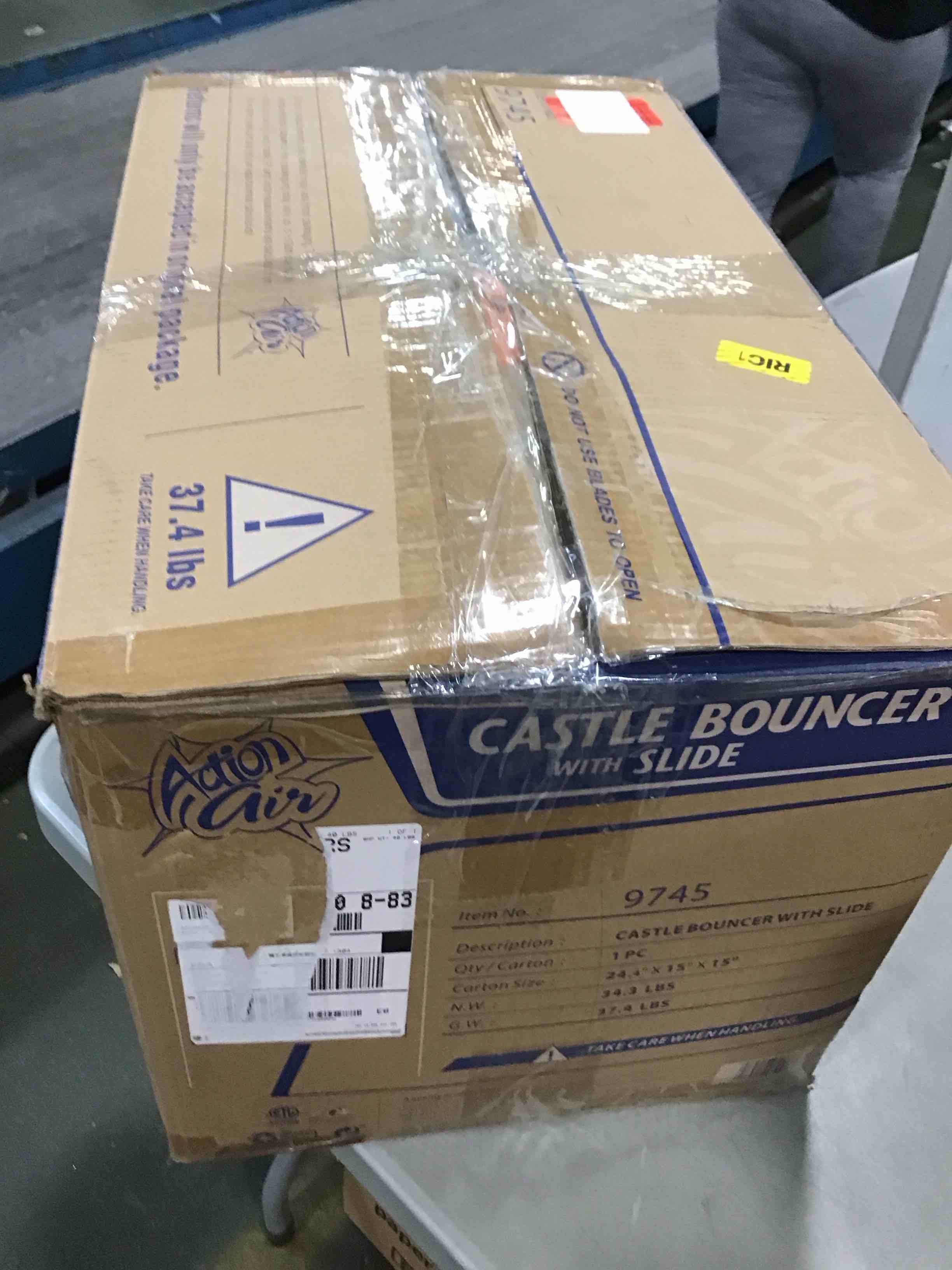 https://s3.amazonaws.com/lotting-images-prod/bidfta/YEL5769749_1706216527648.jpeg