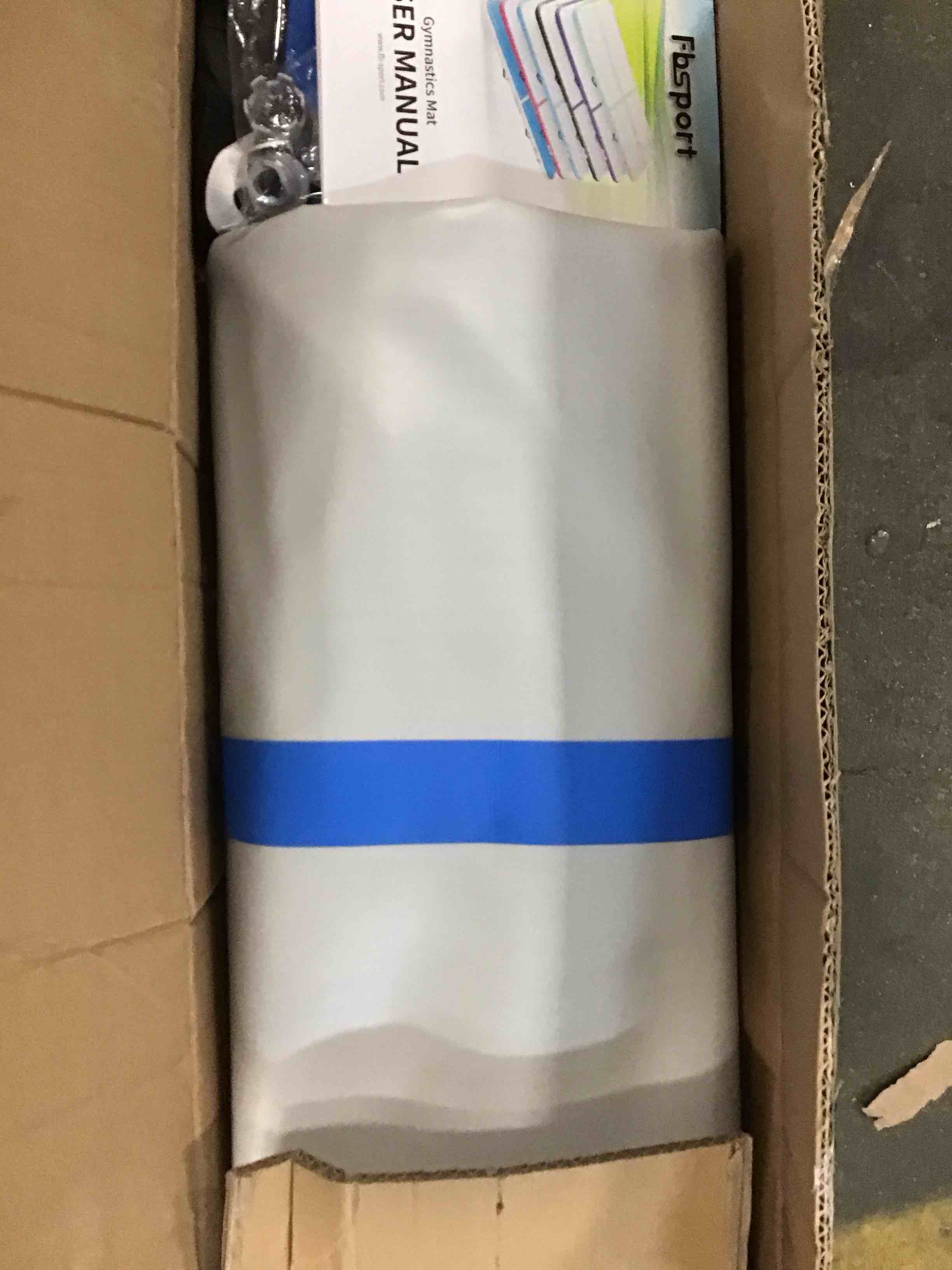 https://s3.amazonaws.com/lotting-images-prod/bidfta/YEL5769751_1706216750506.jpeg