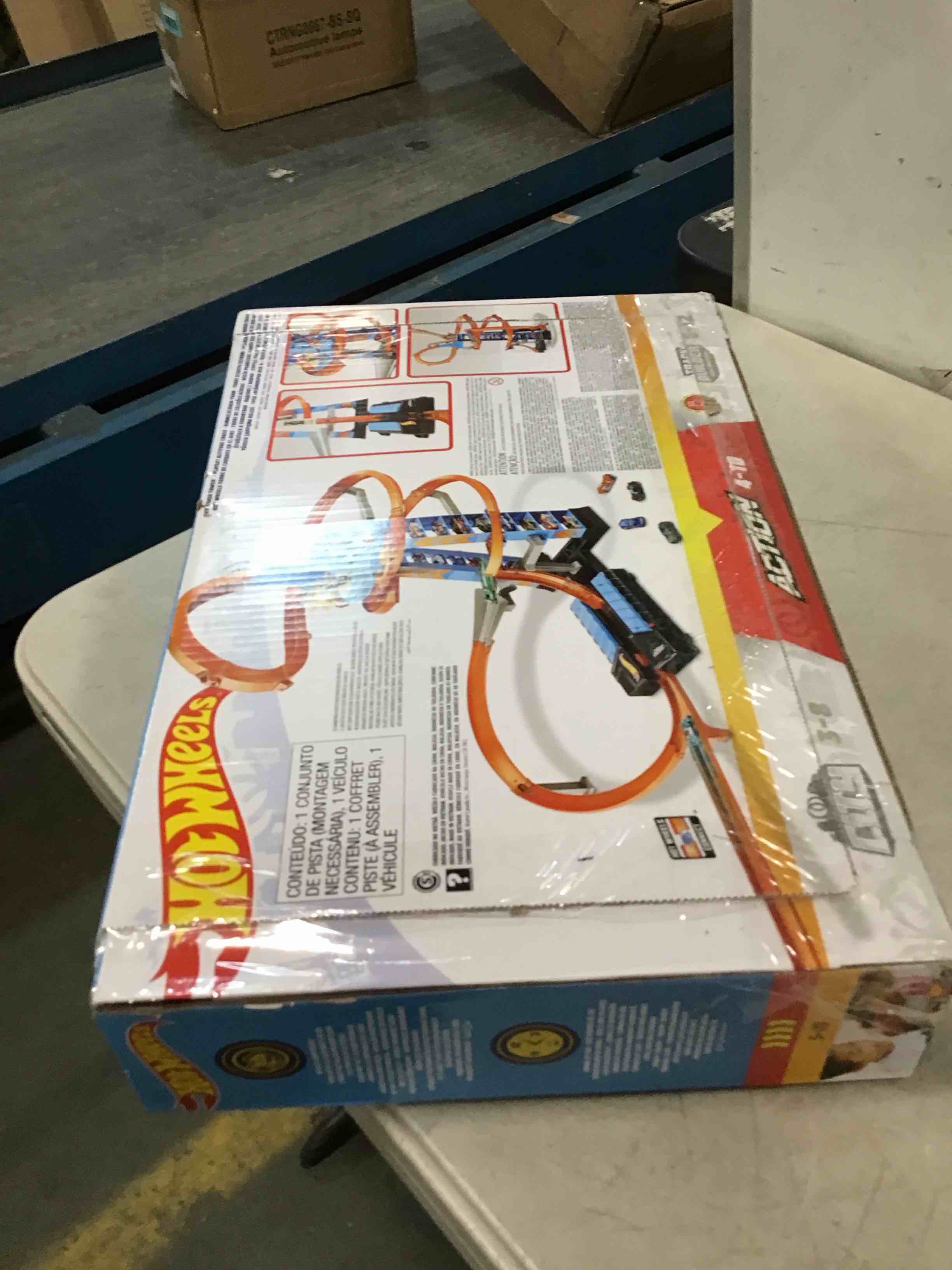 https://s3.amazonaws.com/lotting-images-prod/bidfta/YEL5770168_1706535862317.jpeg