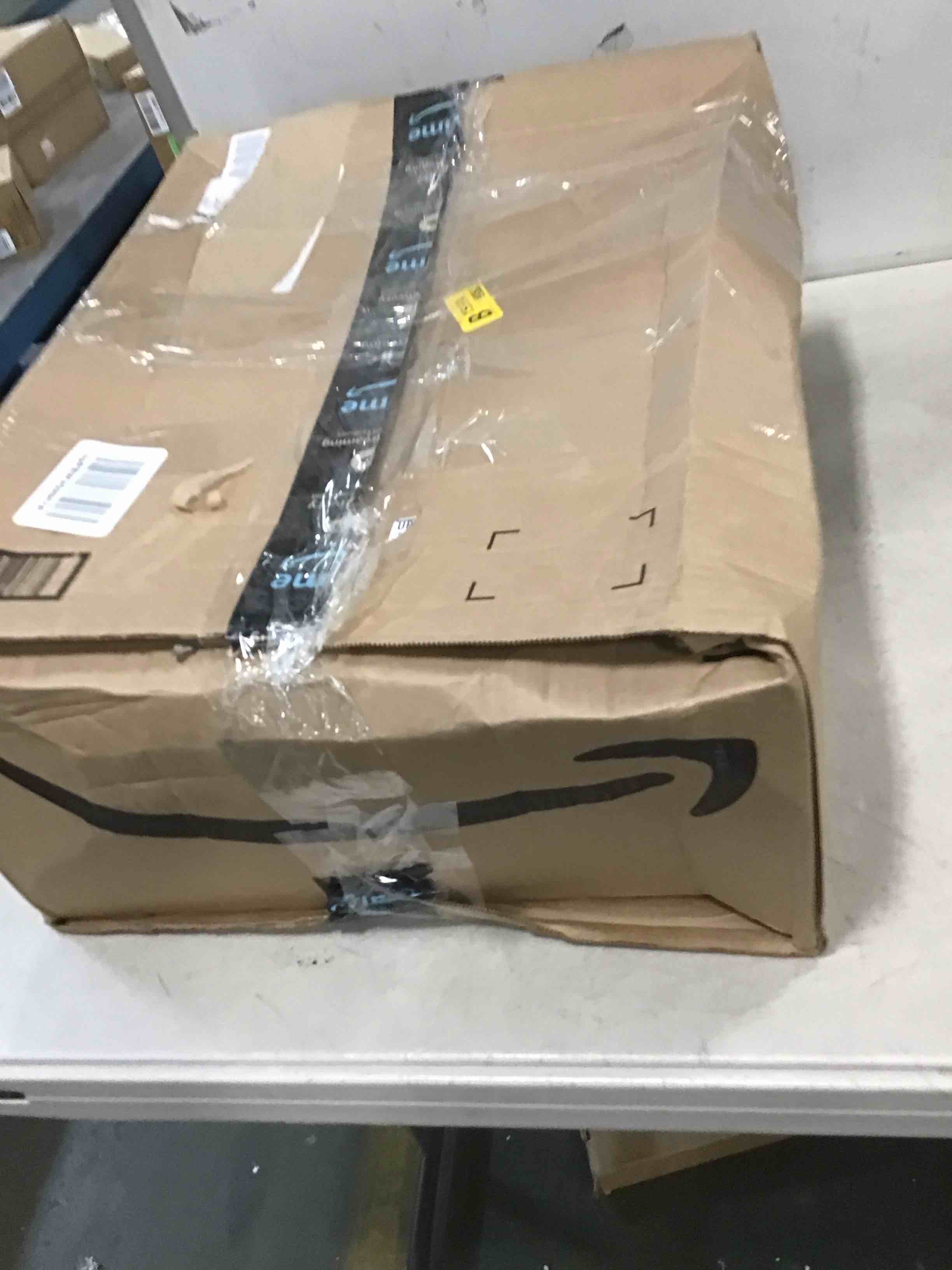 https://s3.amazonaws.com/lotting-images-prod/bidfta/YEL5770207_1706542595603.jpeg
