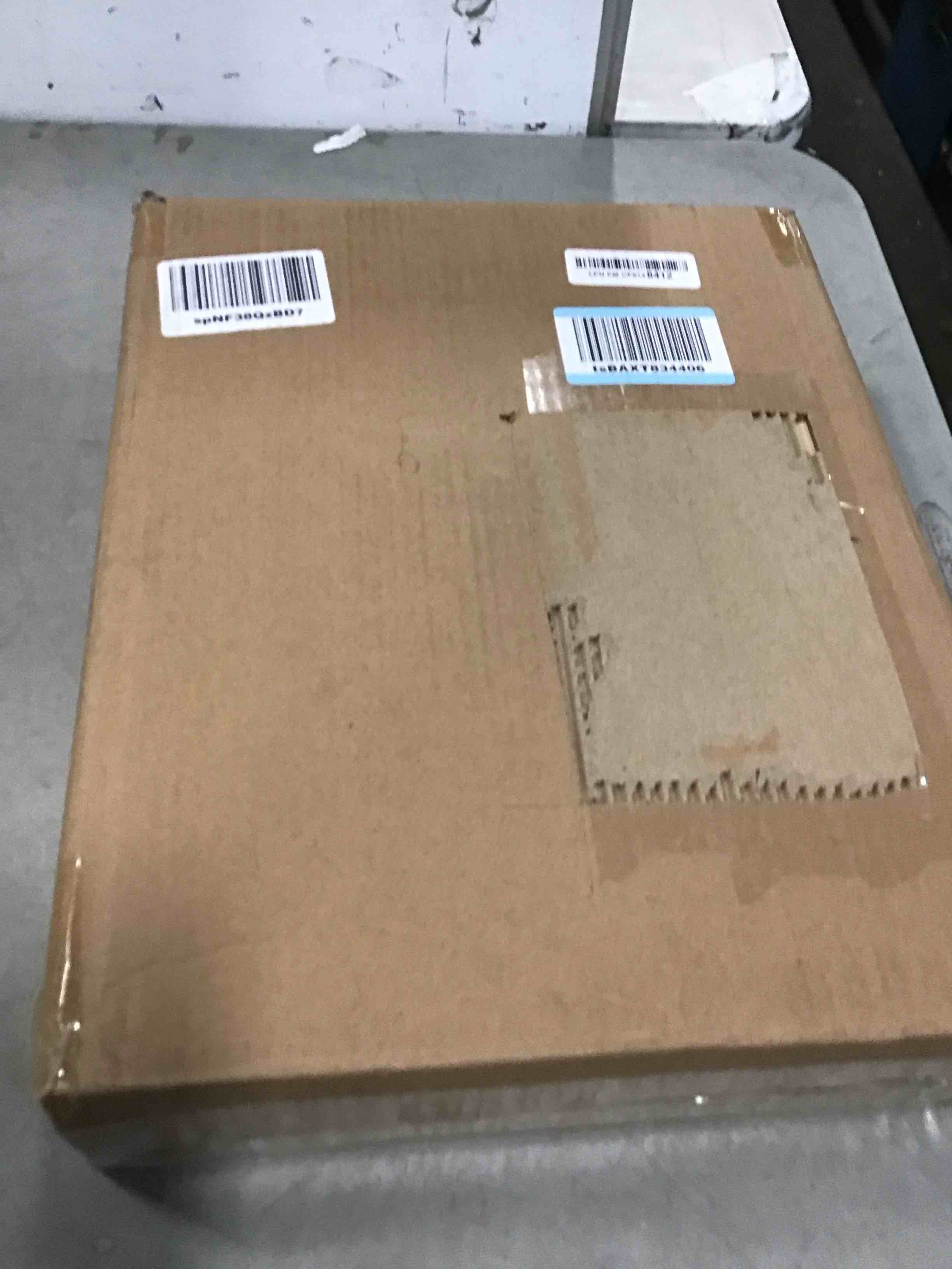 https://s3.amazonaws.com/lotting-images-prod/bidfta/YEL5770583_1706644466161.jpeg