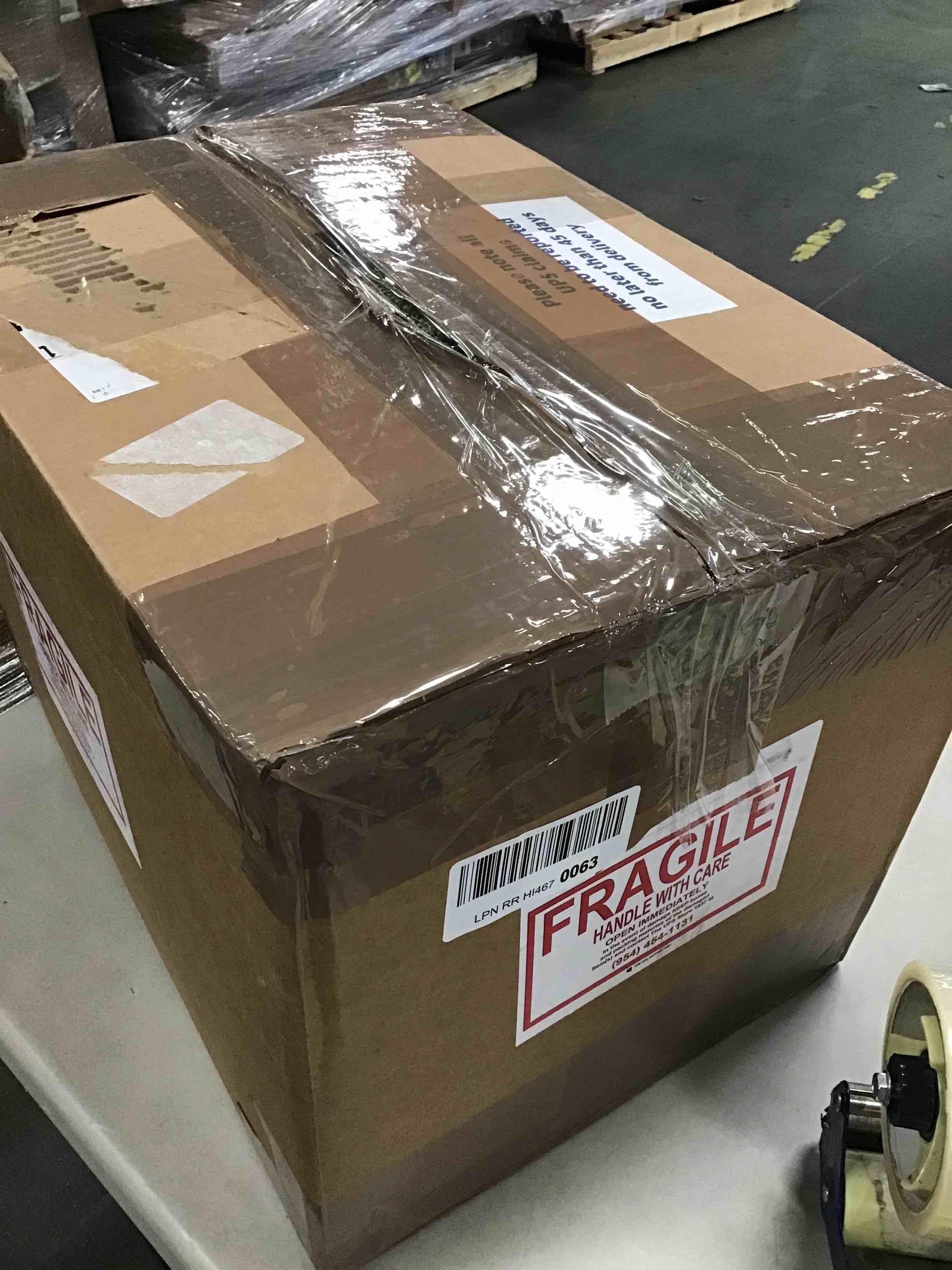 https://s3.amazonaws.com/lotting-images-prod/bidfta/YEL5771681_1706629586323.jpeg