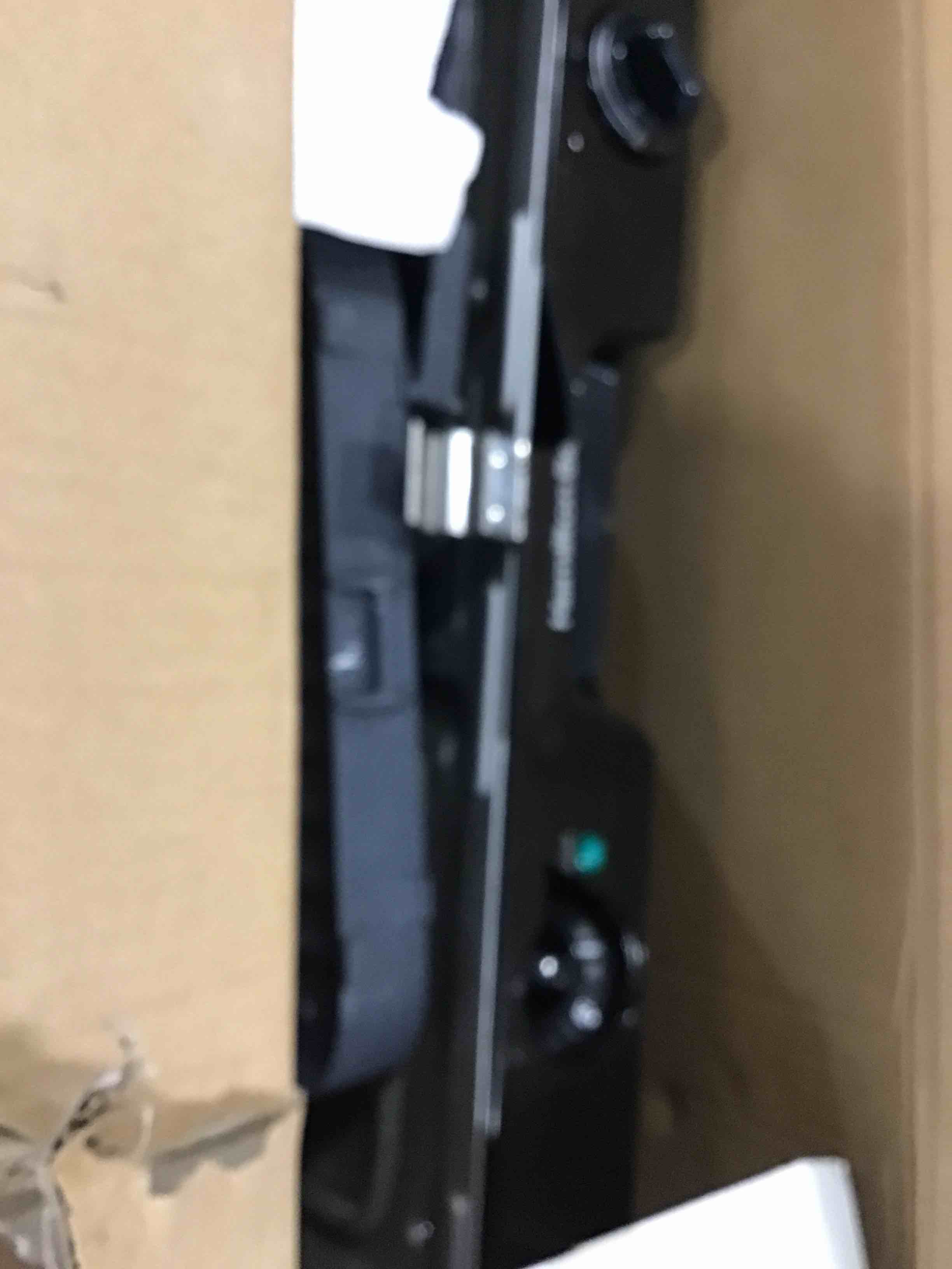https://s3.amazonaws.com/lotting-images-prod/bidfta/YEL5774878_1706720423110.jpeg