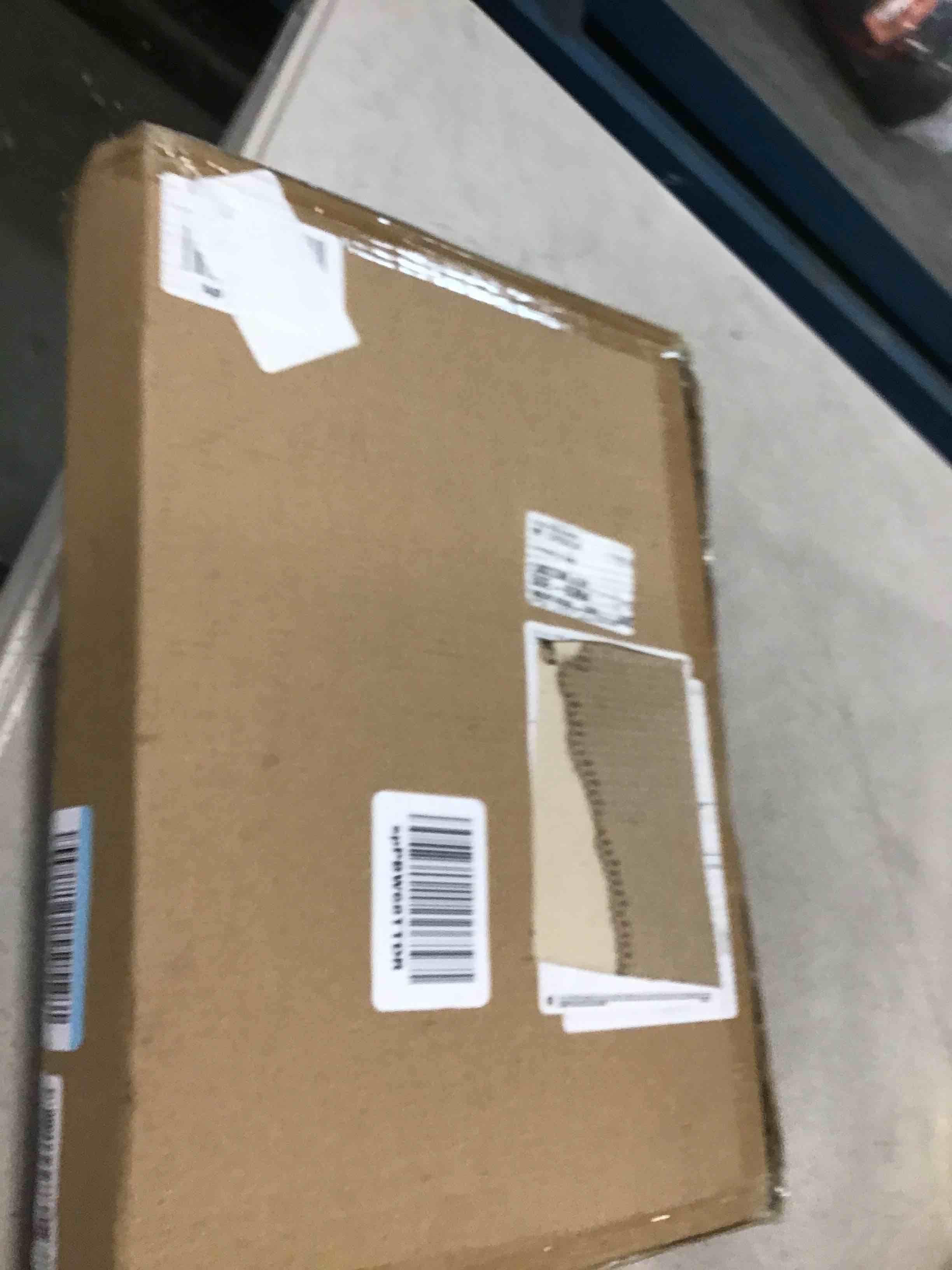 https://s3.amazonaws.com/lotting-images-prod/bidfta/YEL5775295_1706806174279.jpeg