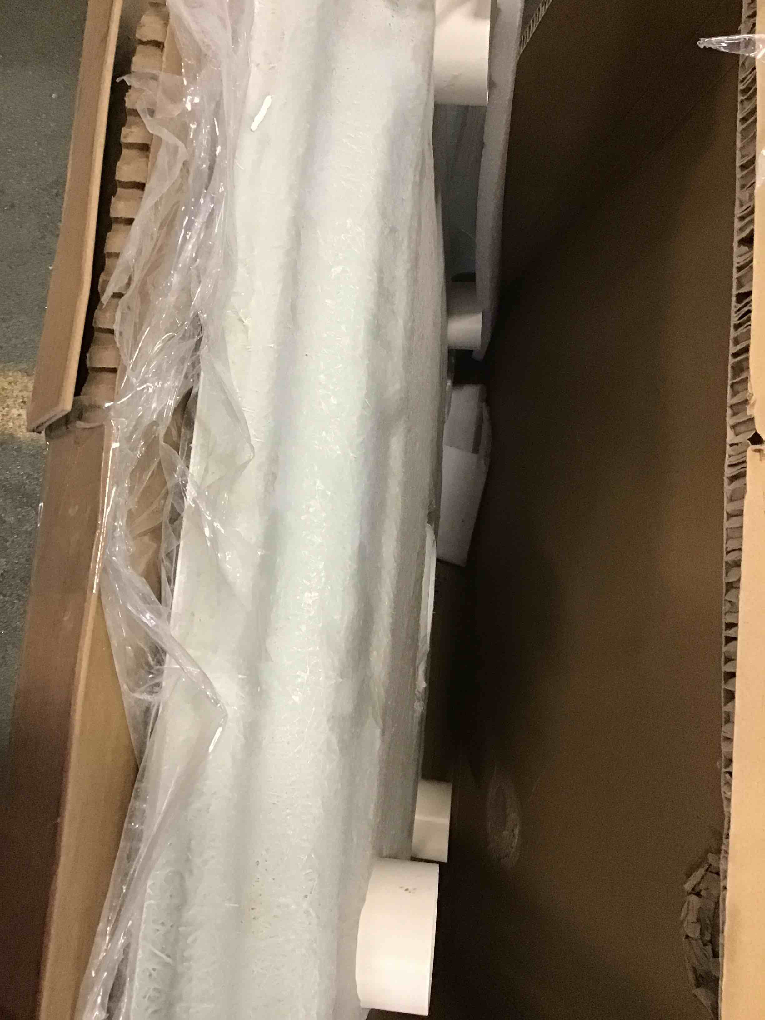 https://s3.amazonaws.com/lotting-images-prod/bidfta/YEL5775403_1706814695470.jpeg