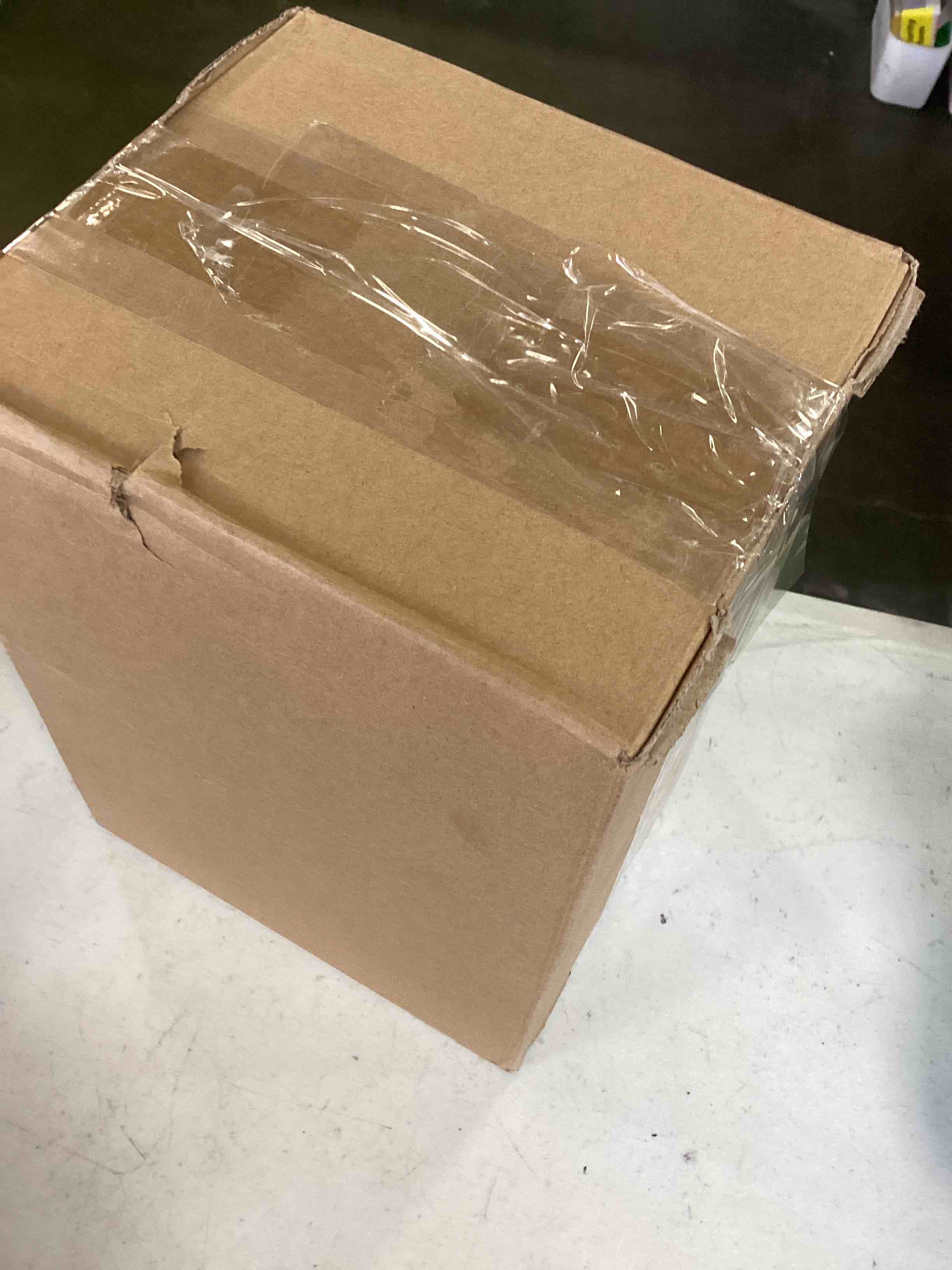 https://s3.amazonaws.com/lotting-images-prod/bidfta/YEL5776236_1708095549516.jpeg