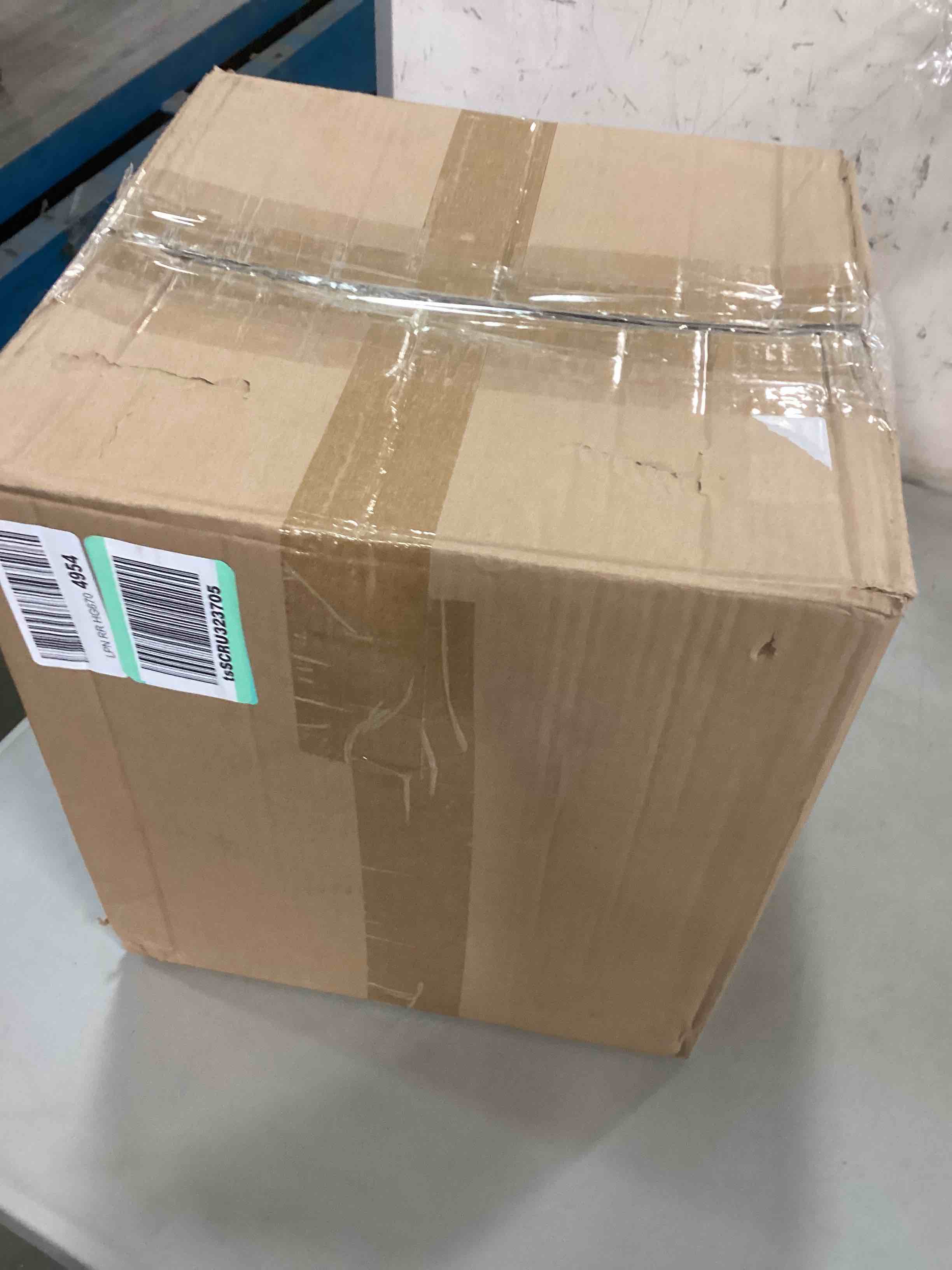 https://s3.amazonaws.com/lotting-images-prod/bidfta/YEL5776412_1708201661518.jpeg