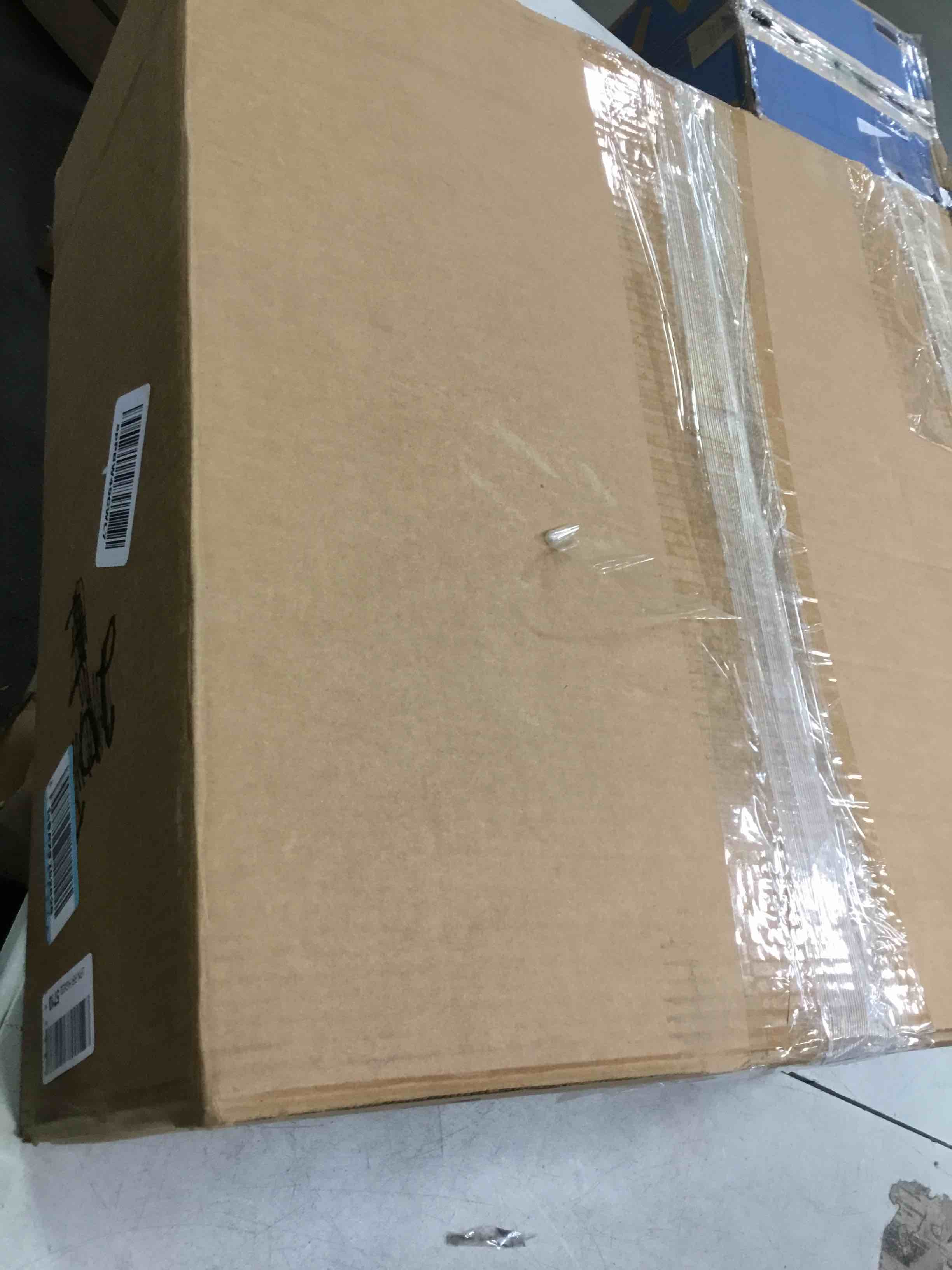 https://s3.amazonaws.com/lotting-images-prod/bidfta/YEL5776913_1708956907381.jpeg