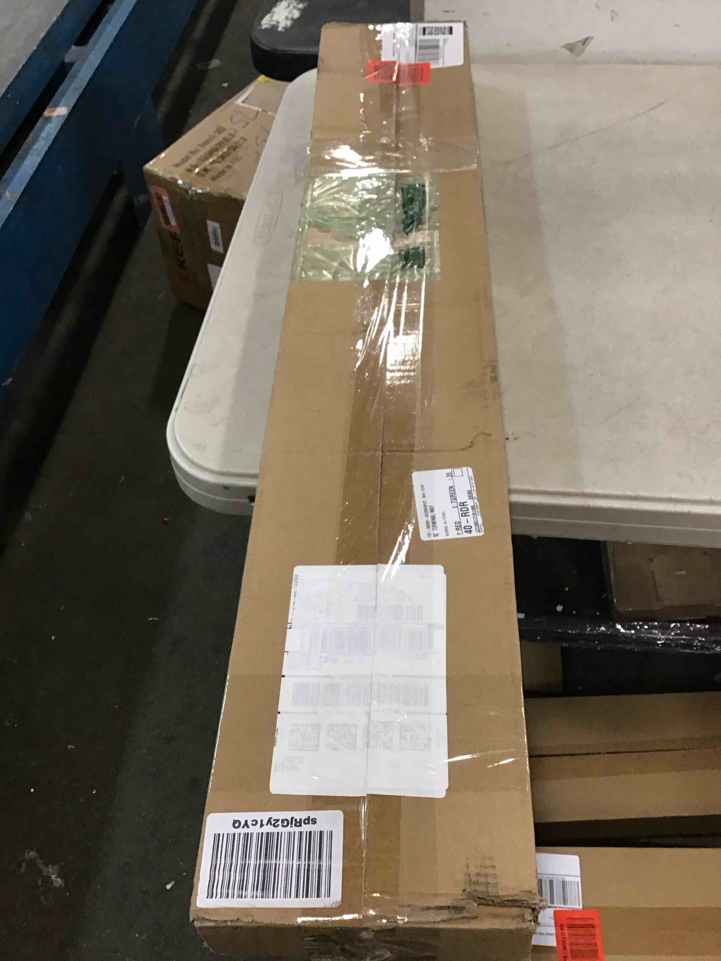 https://s3.amazonaws.com/lotting-images-prod/bidfta/YEL5777009_1706216364333.jpeg